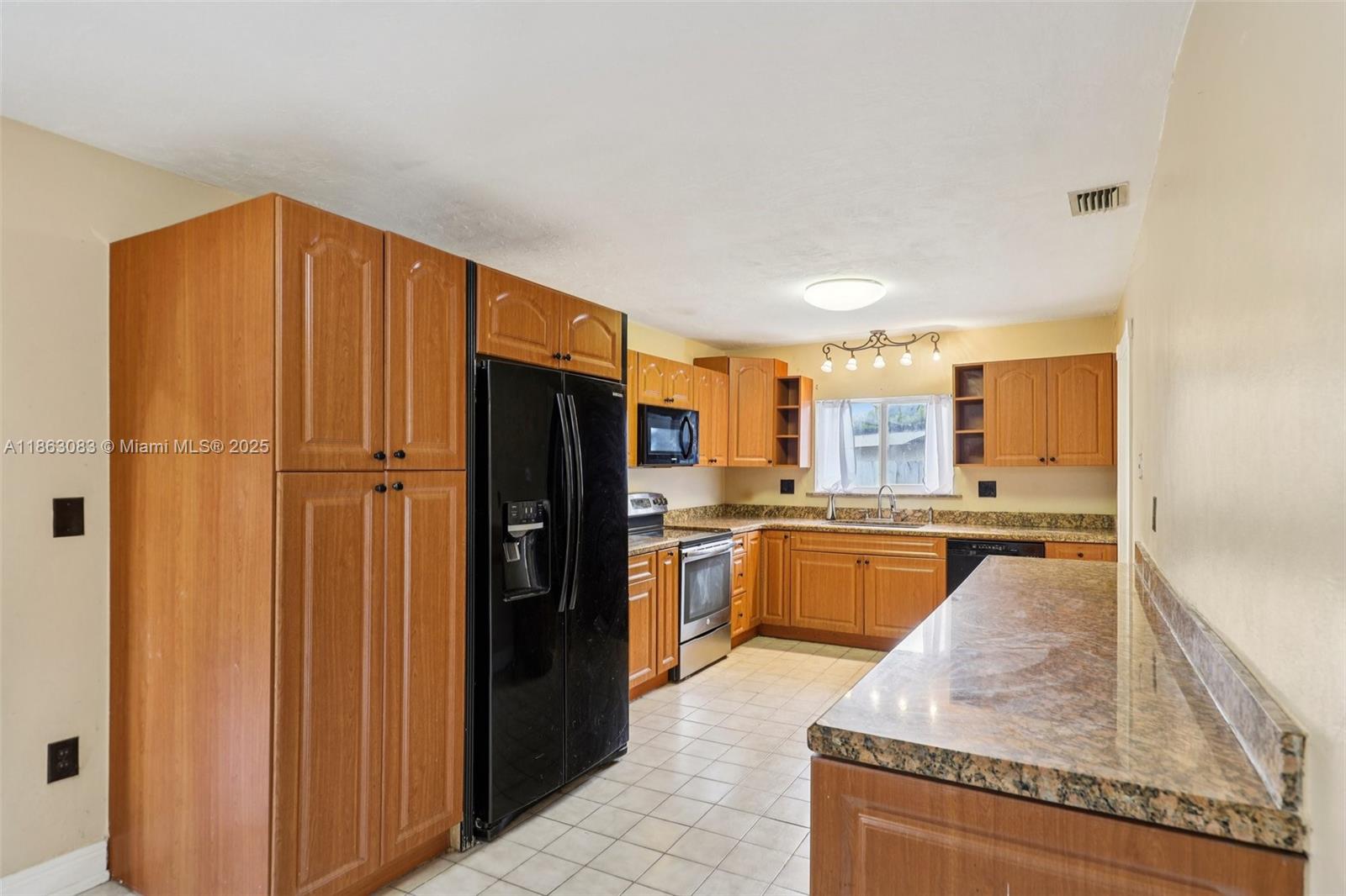 11121 SW 162nd Ter