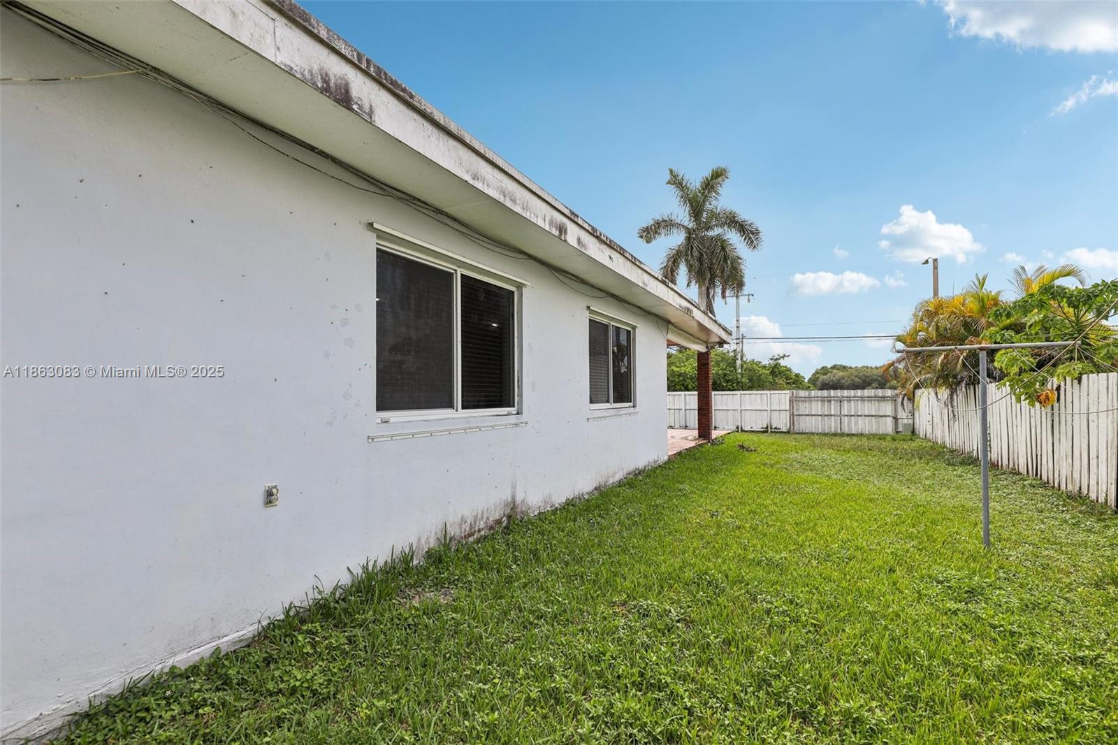 11121 SW 162nd Ter