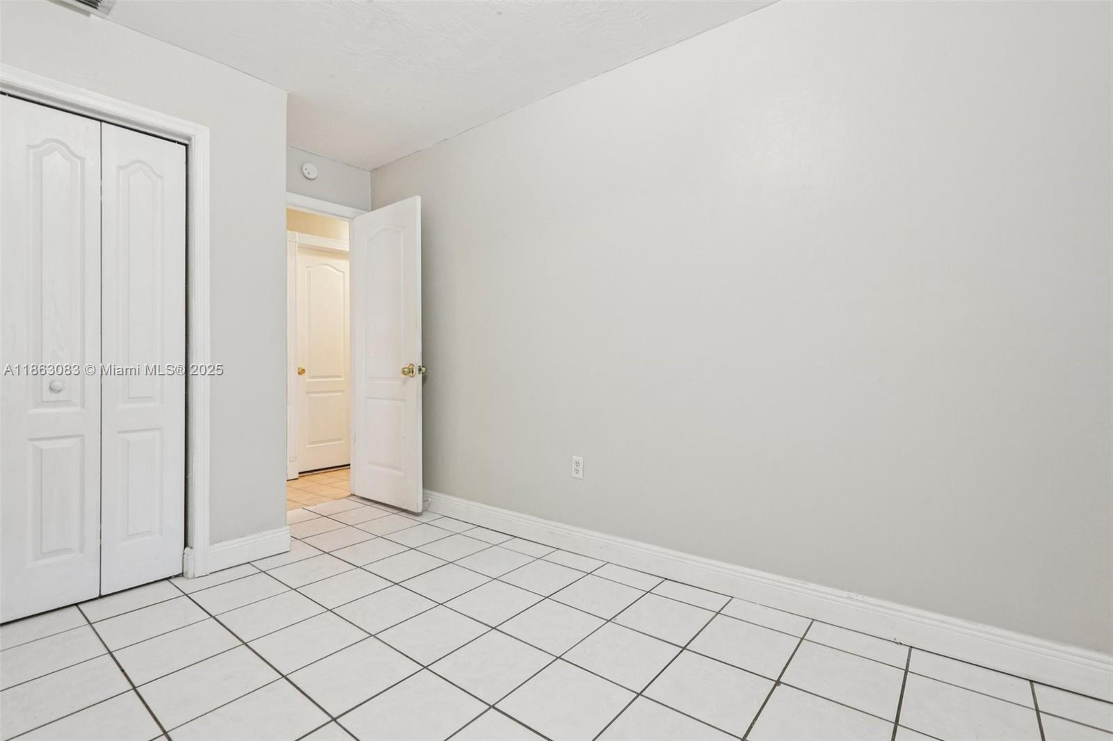 11121 SW 162nd Ter