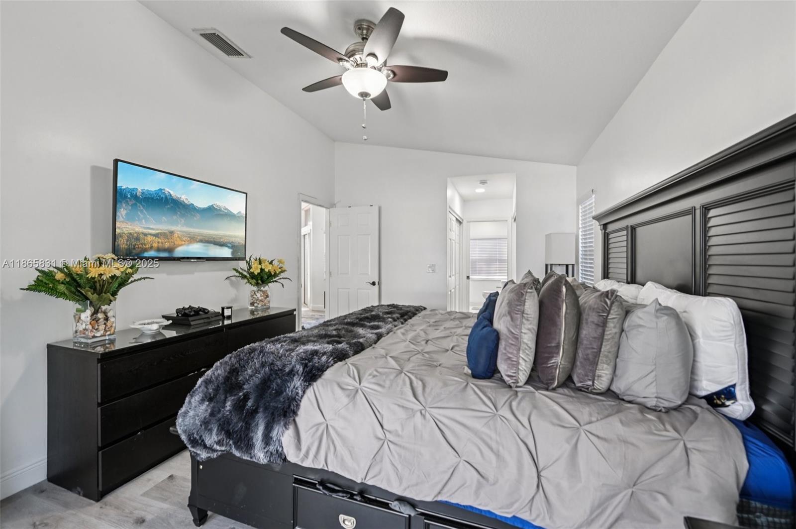 10681 Lago Welleby Dr