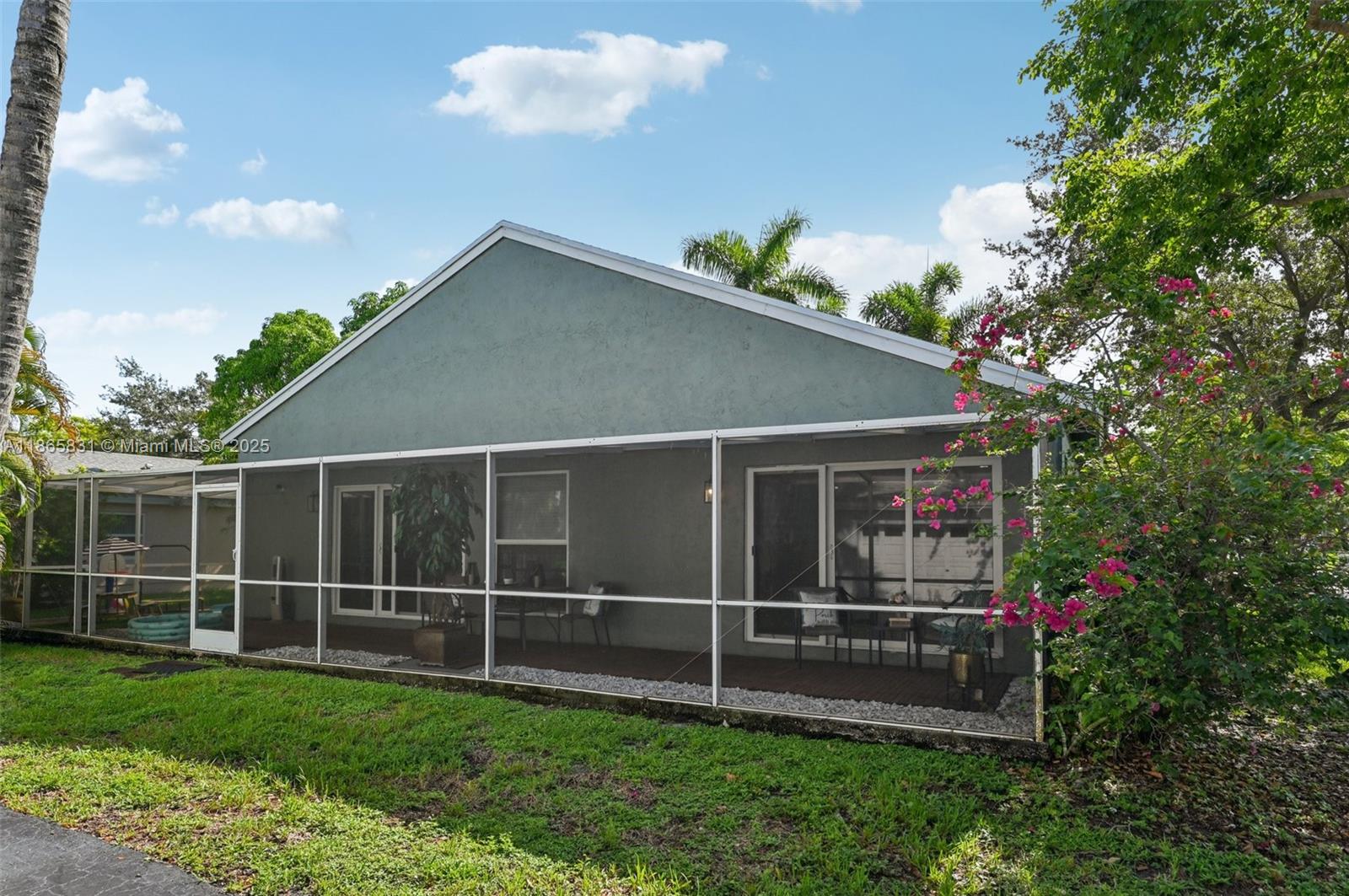 10681 Lago Welleby Dr