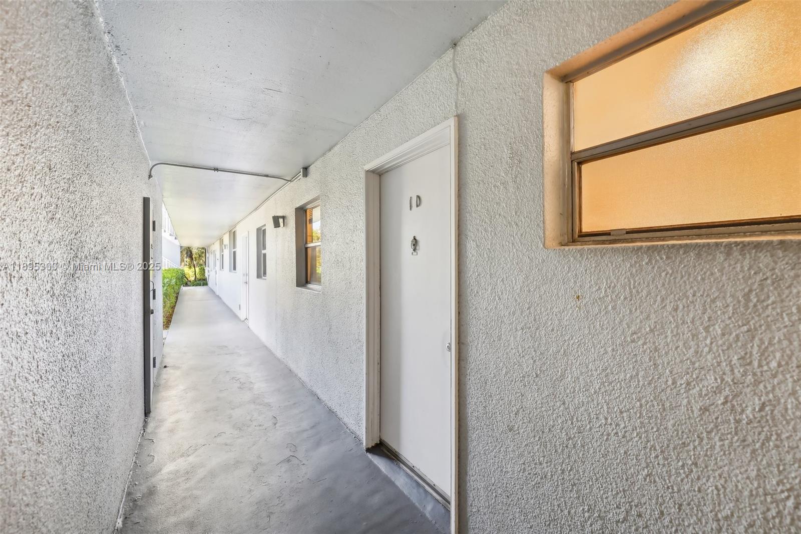 101 Royal Park Dr # 1D, Oakland Park Unit: 1D
