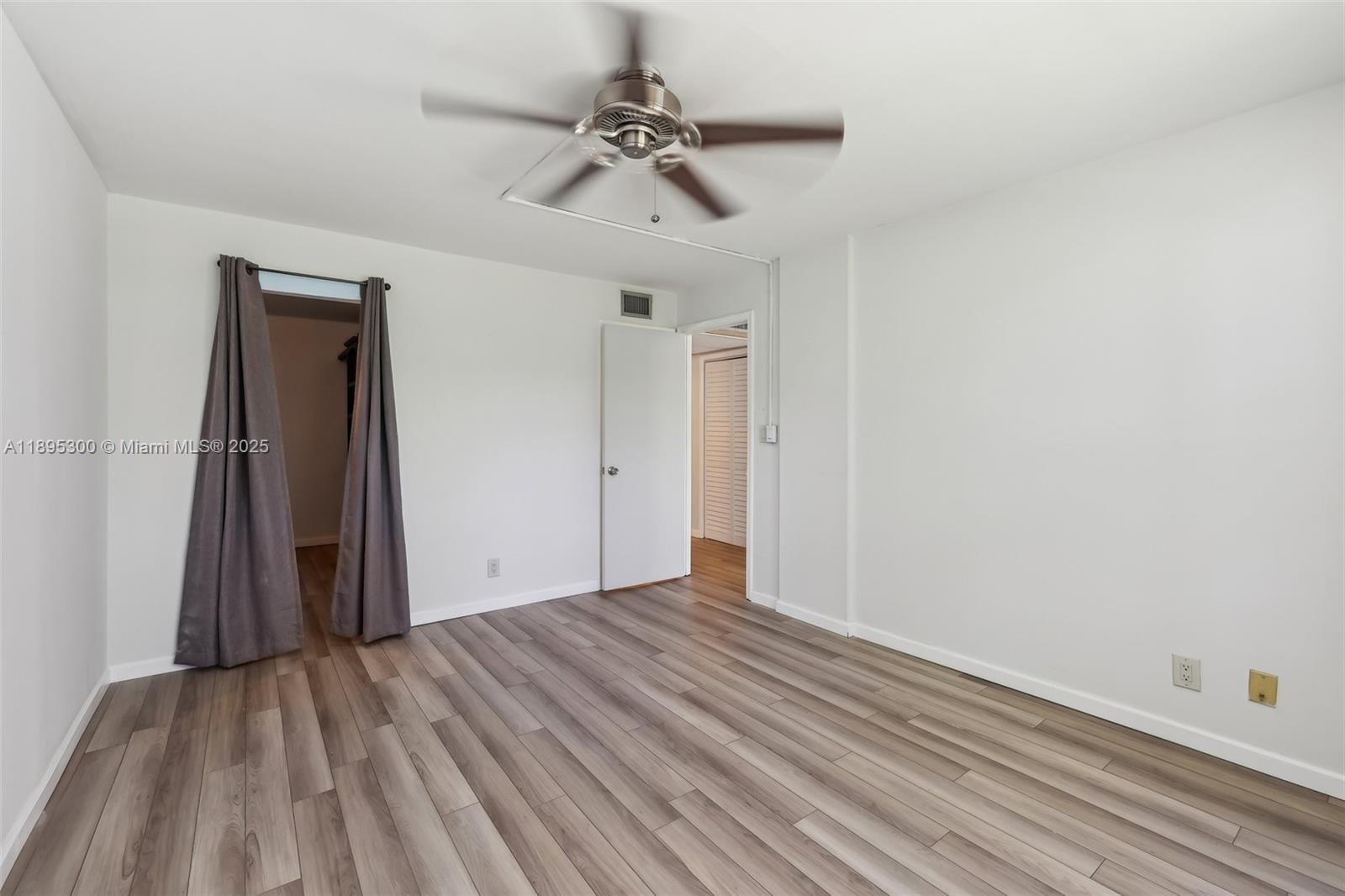 101 Royal Park Dr # 1D, Oakland Park Unit: 1D
