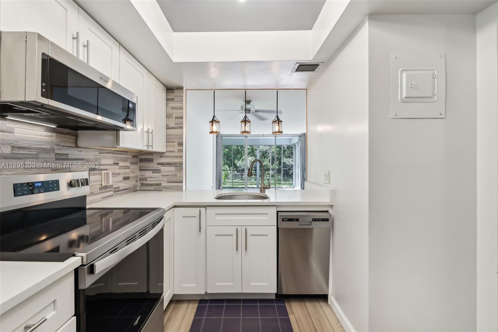 101 Royal Park Dr # 1D, Oakland Park Unit: 1D
