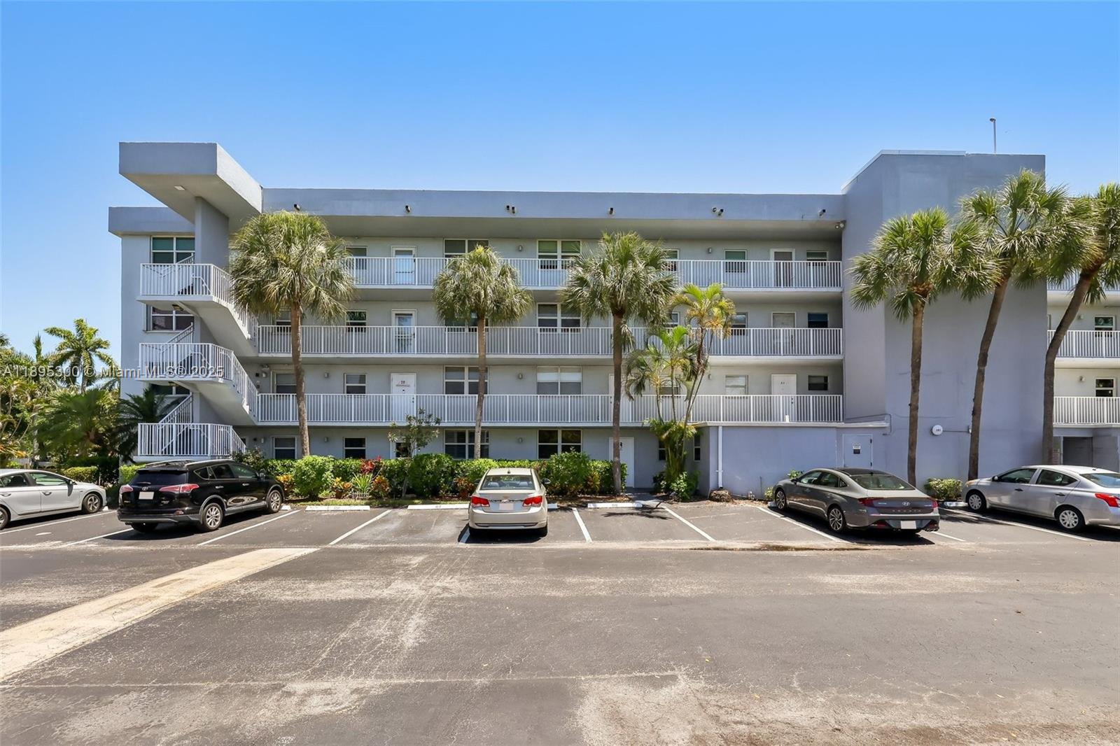 101 Royal Park Dr # 1D, Oakland Park Unit: 1D