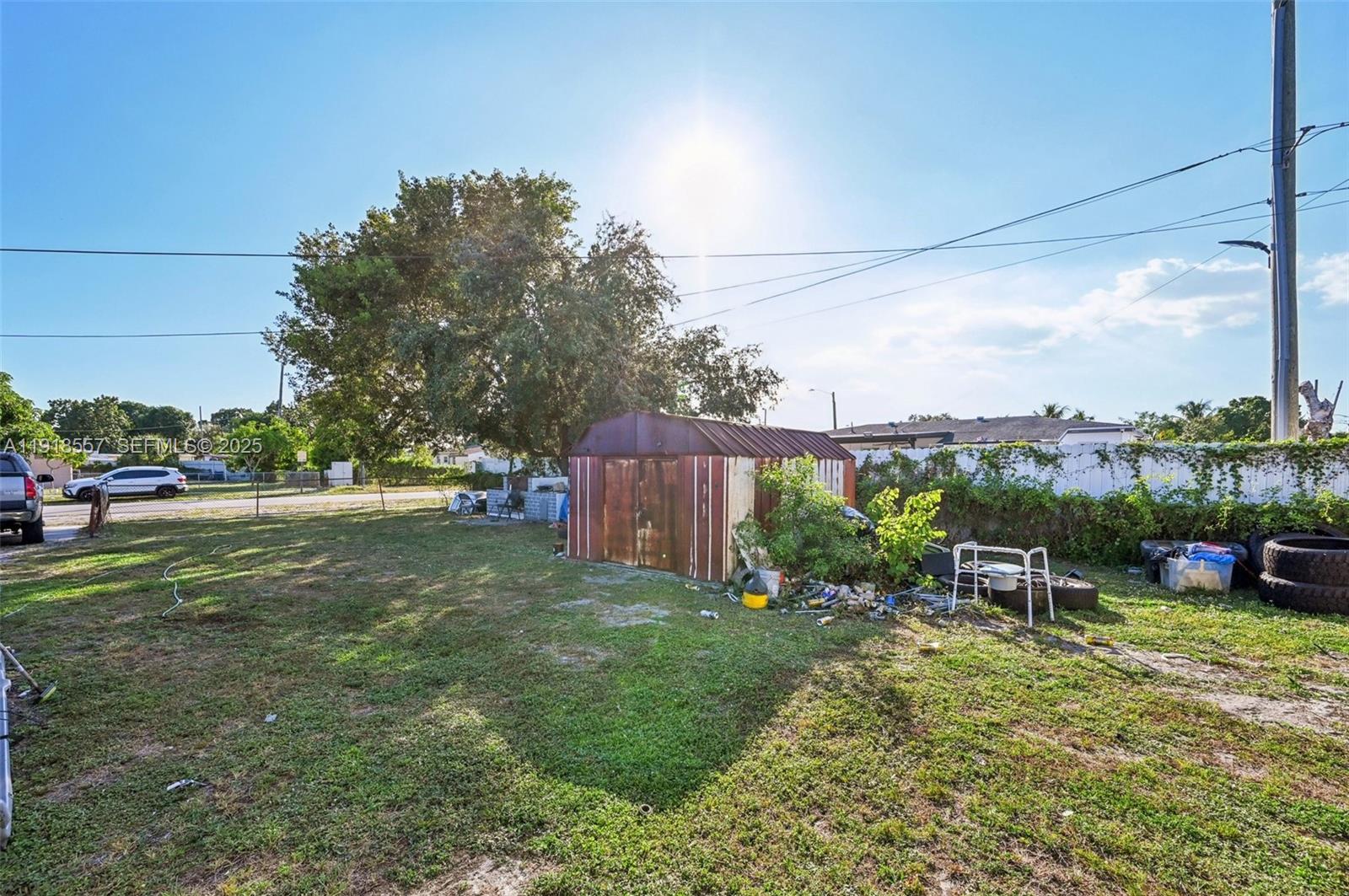 15900 NW 27th Ct