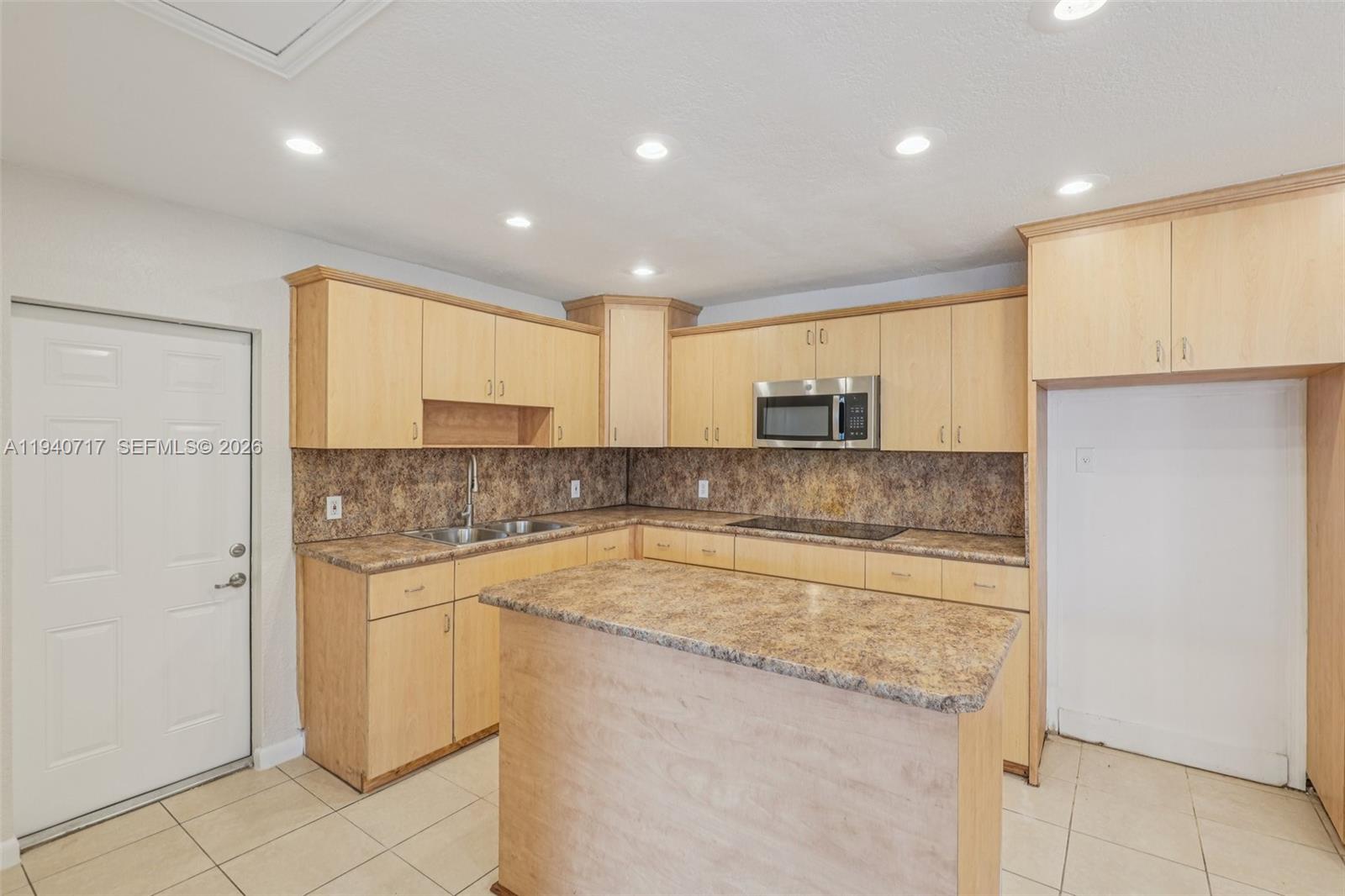 781 NW 183rd Dr