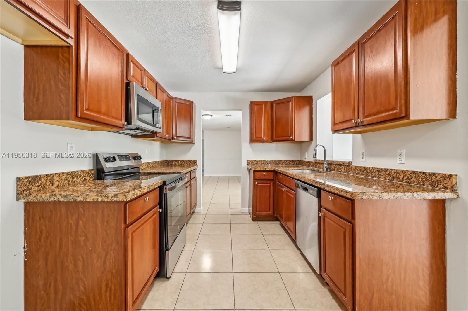 334 NW 12th Ave