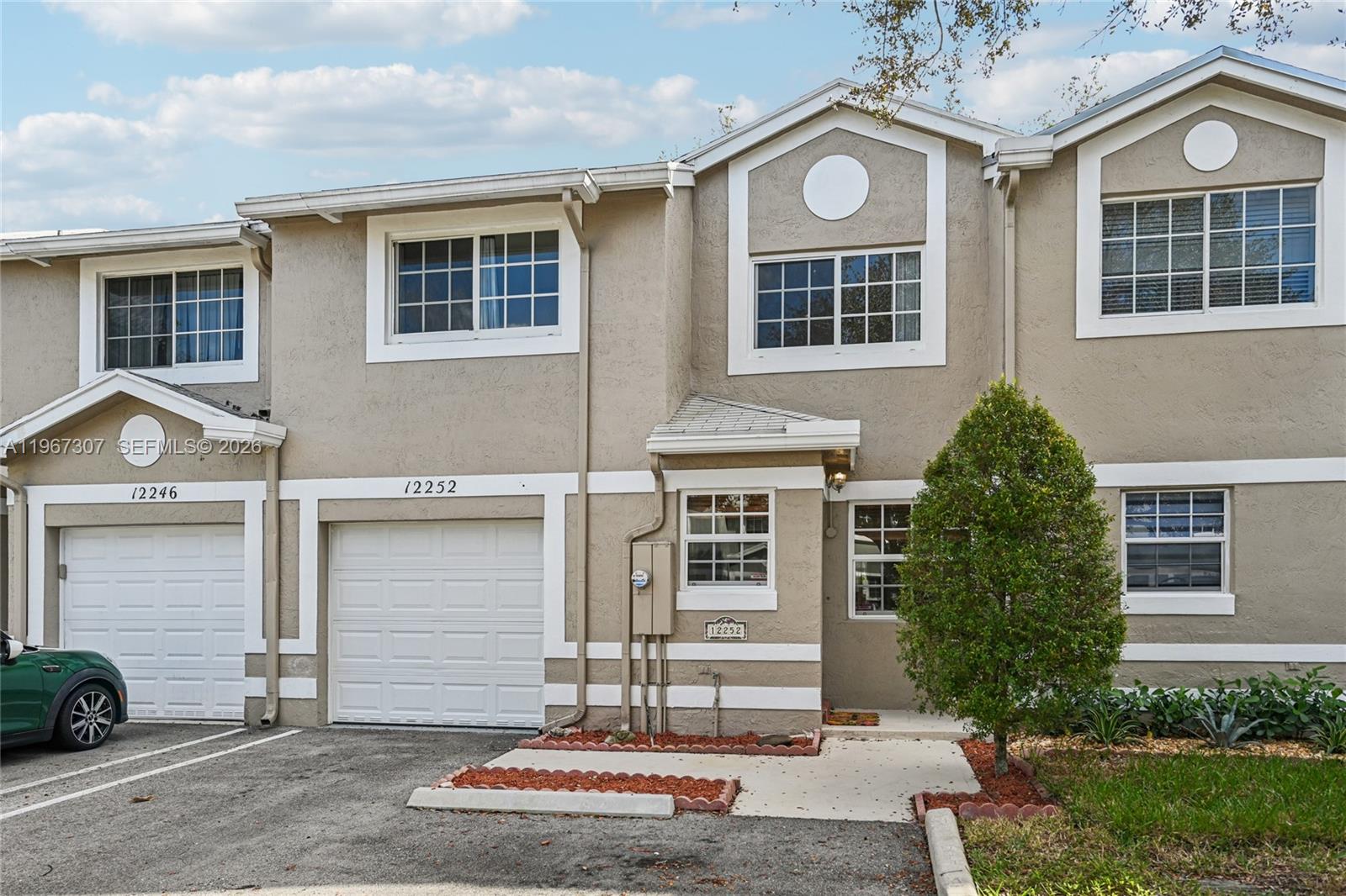 12252 SW 50th Pl