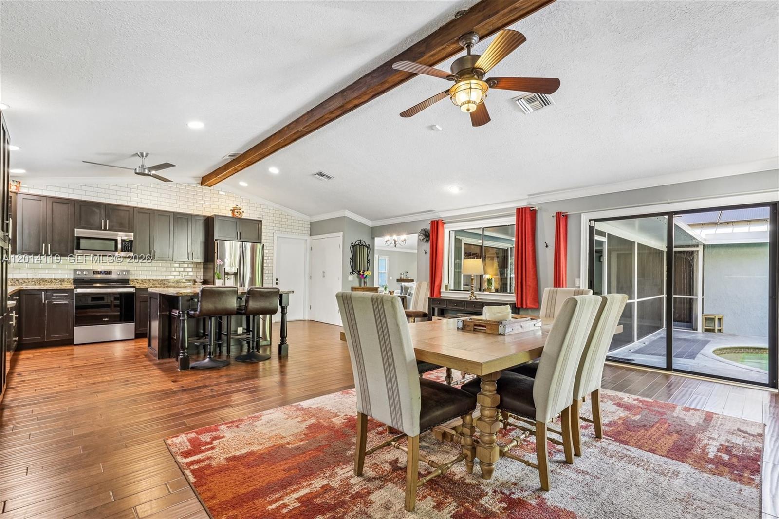 15698 N 77th Trl N