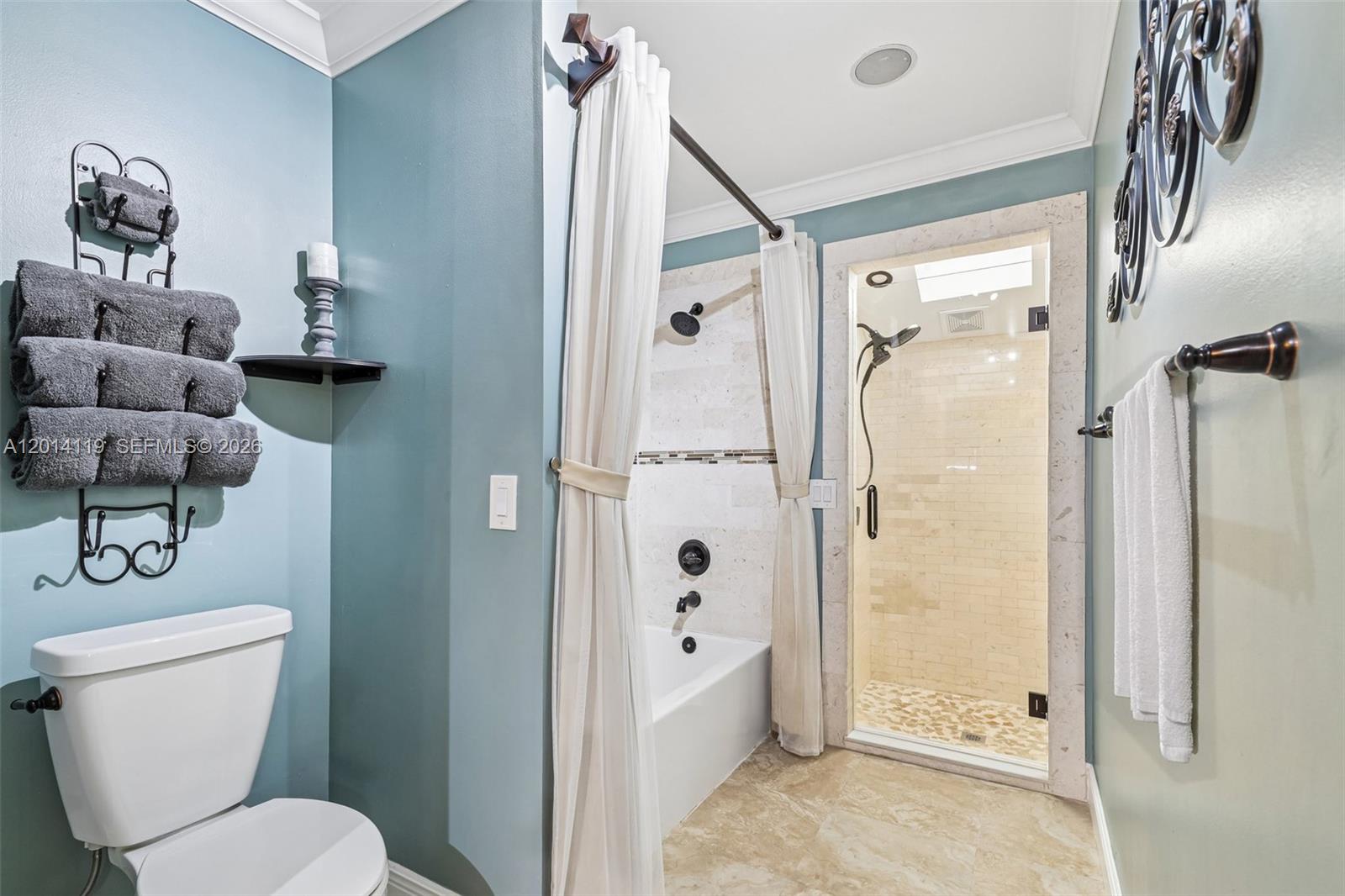 15698 N 77th Trl N