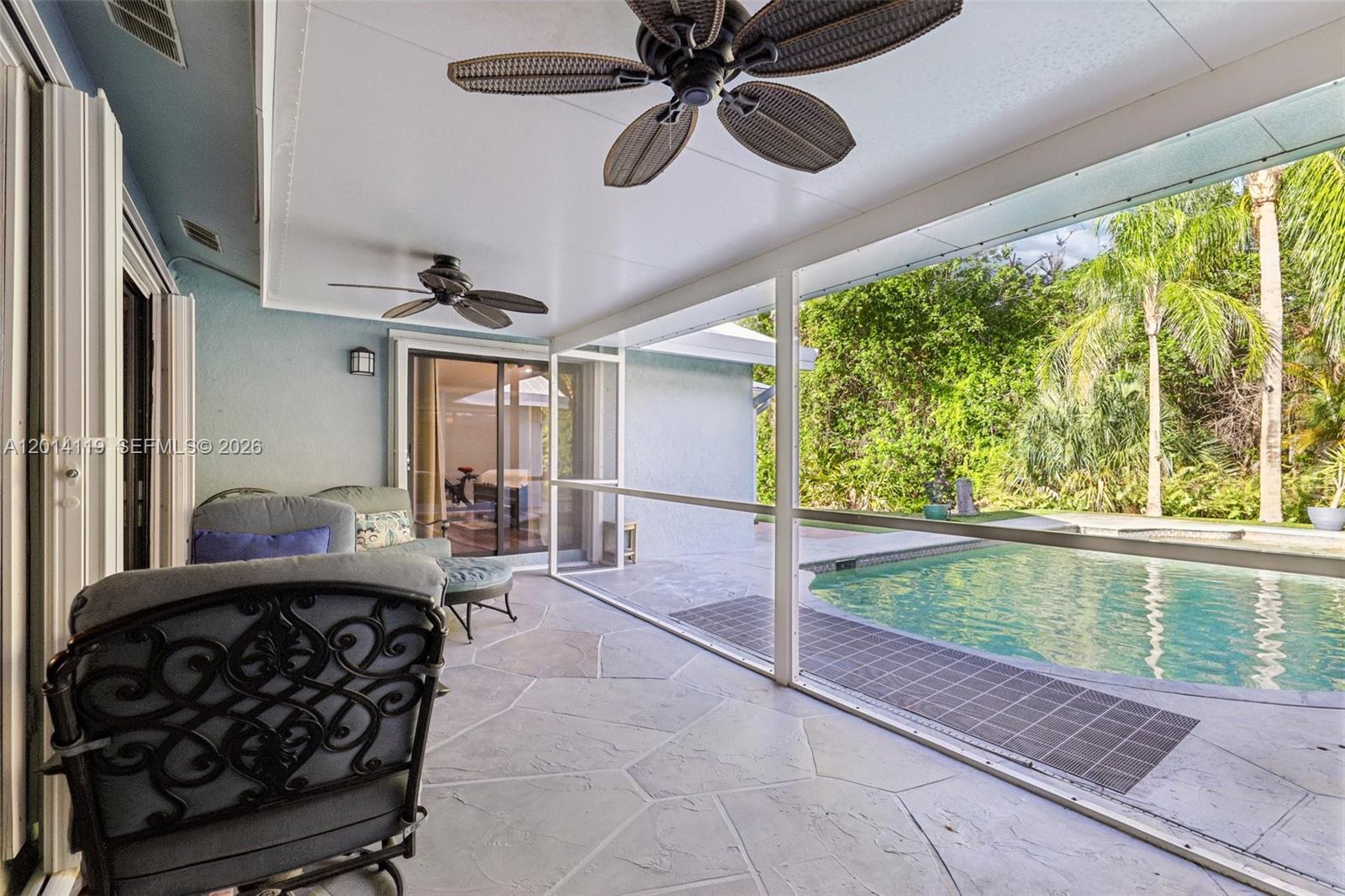 15698 N 77th Trl N