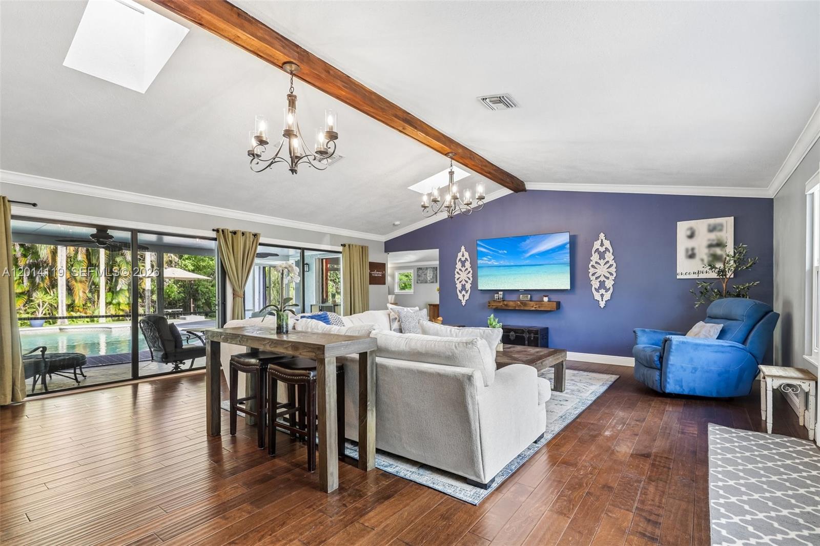 15698 N 77th Trl N