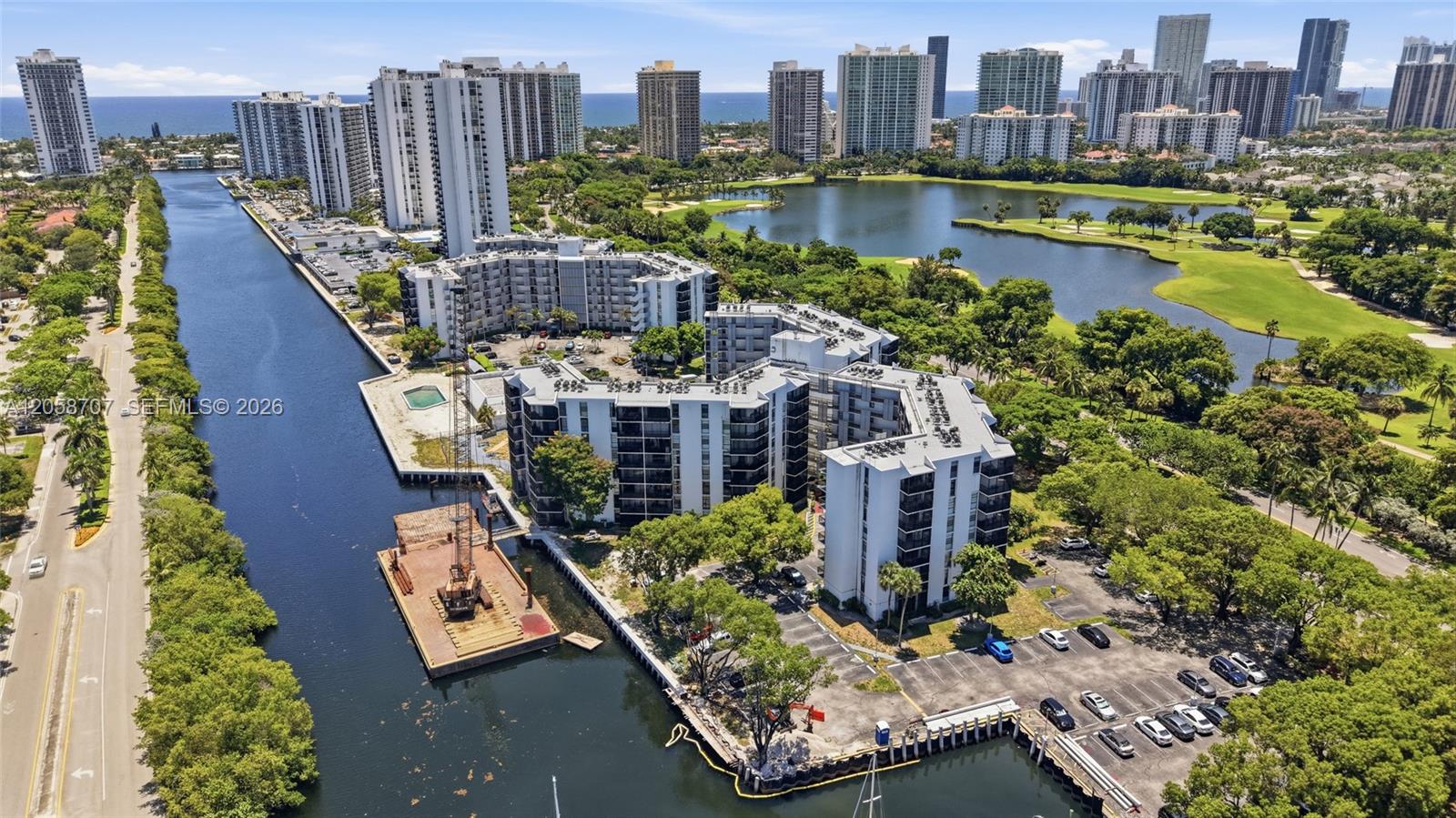 3401 N Country Club Dr # 804