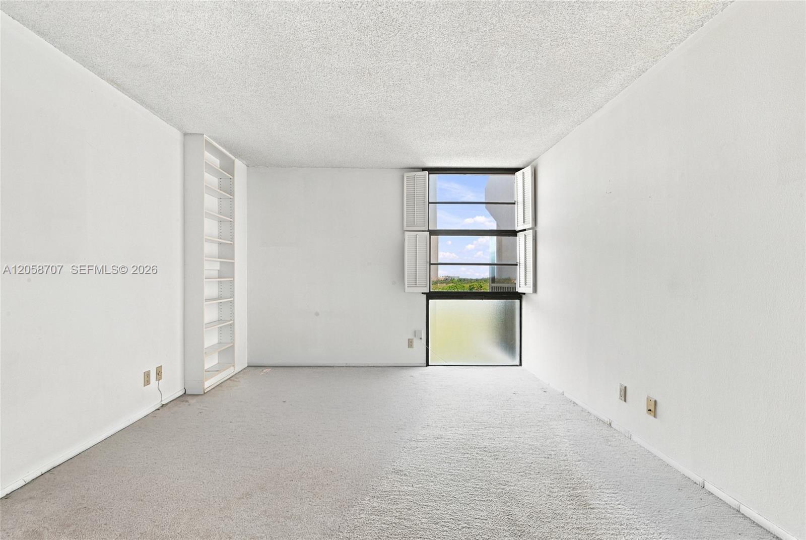 3401 N Country Club Dr # 804