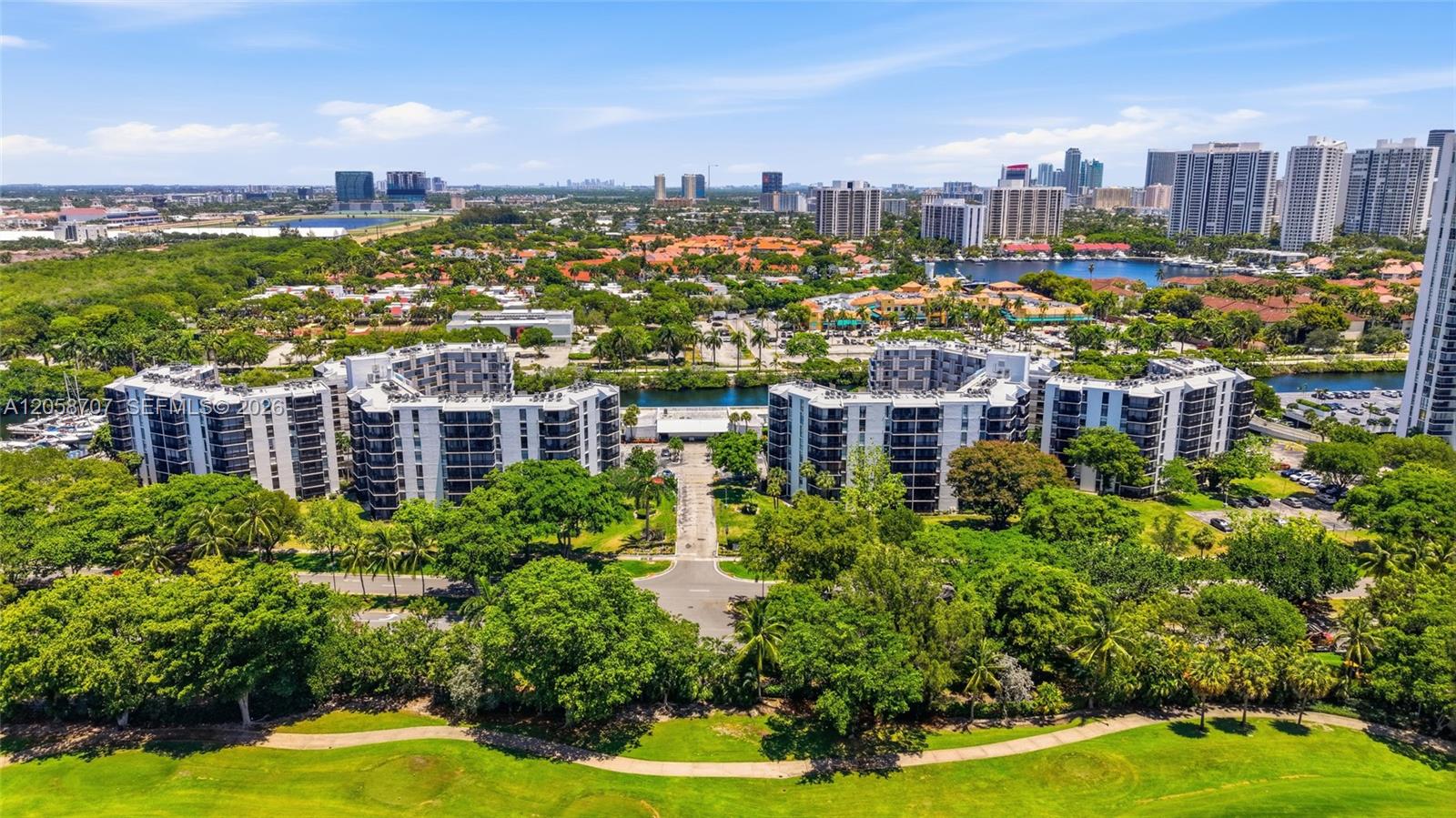 3401 N Country Club Dr # 804
