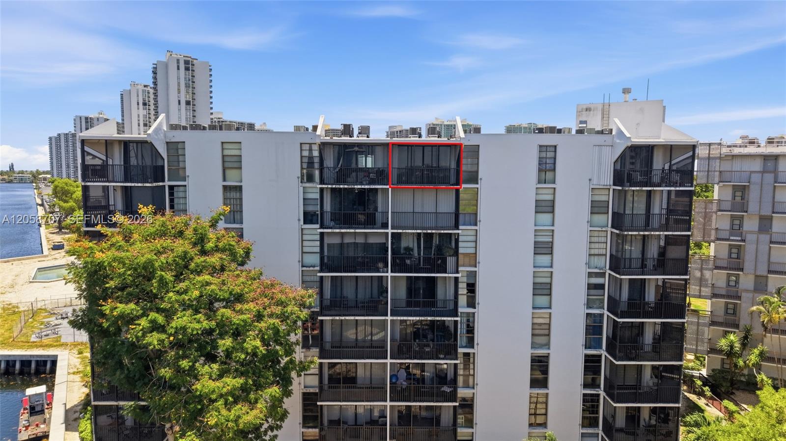 3401 N Country Club Dr # 804
