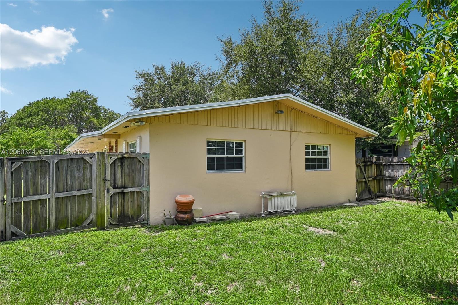 2137 NW 99th Ter