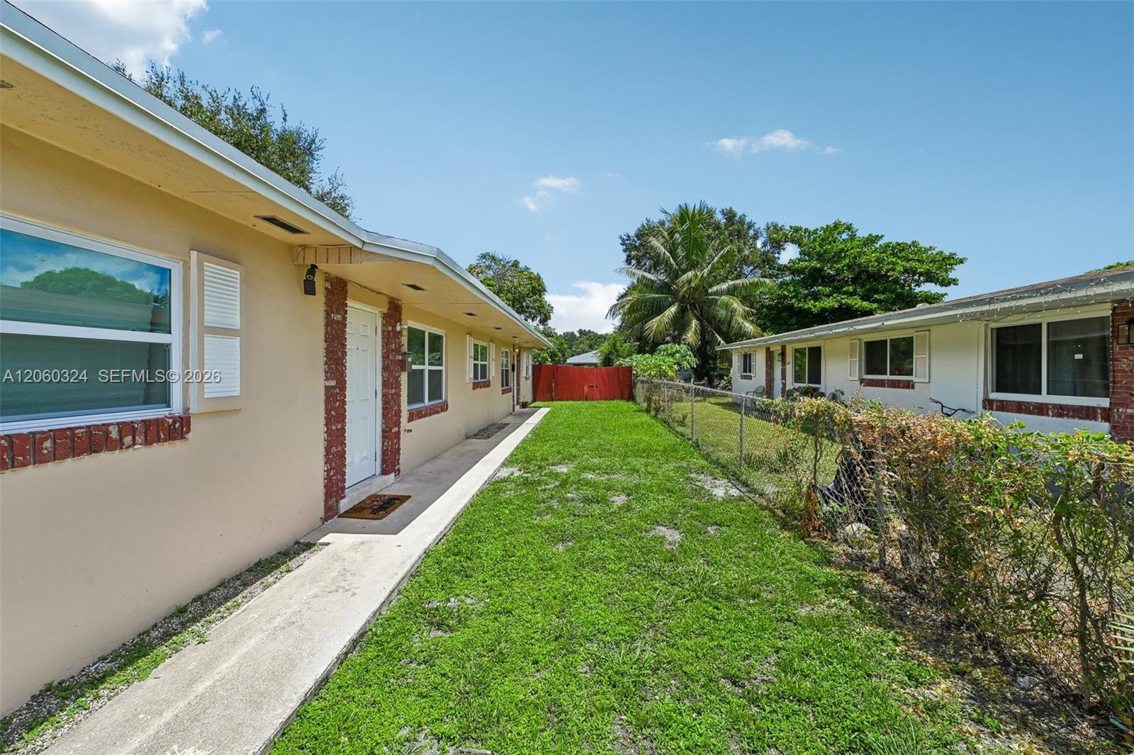 2137 NW 99th Ter