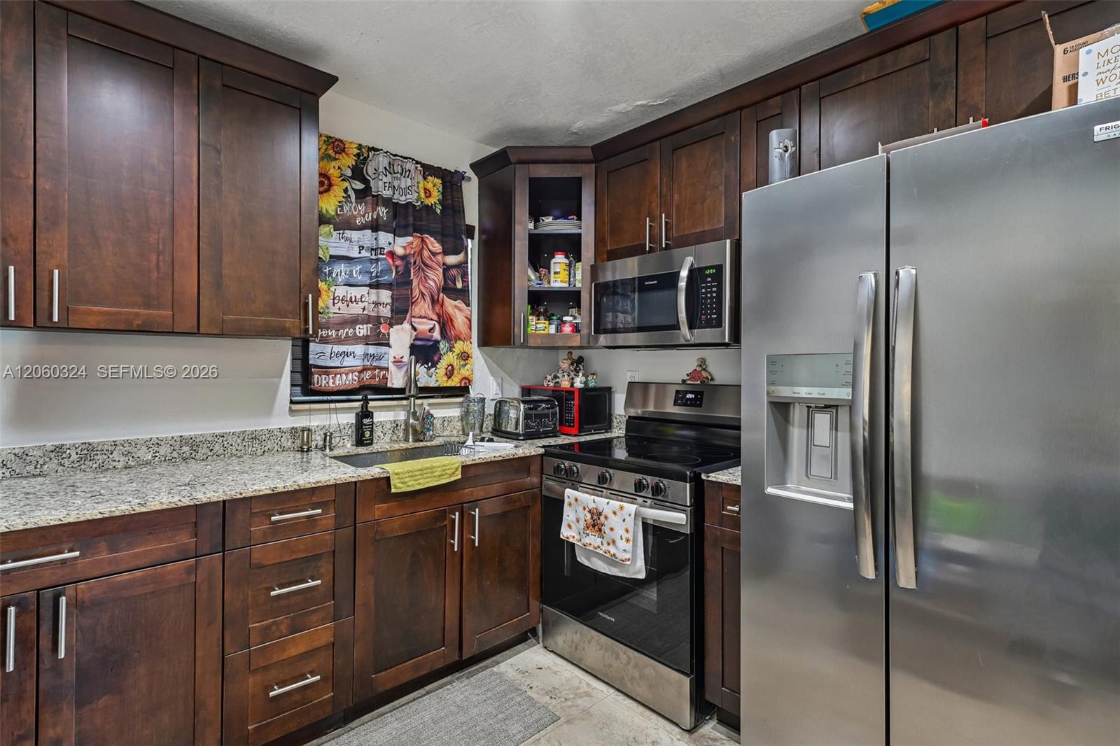 2137 NW 99th Ter