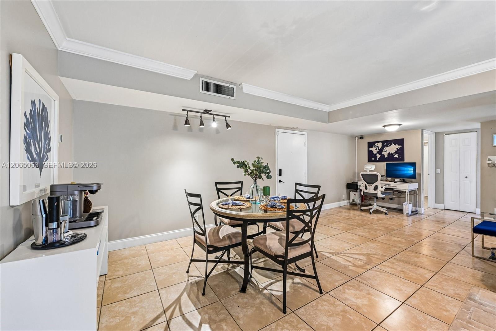 2830 Riverside Dr # 3 Unit: 103-3