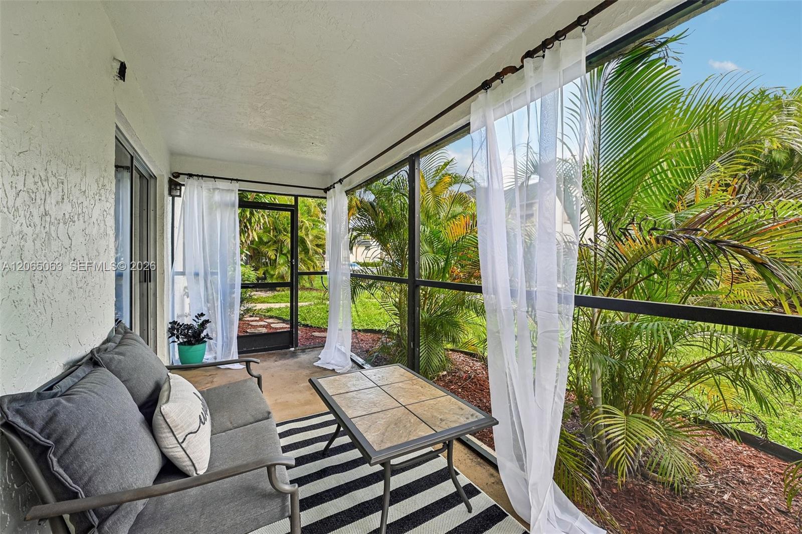 2830 Riverside Dr # 3 Unit: 103-3