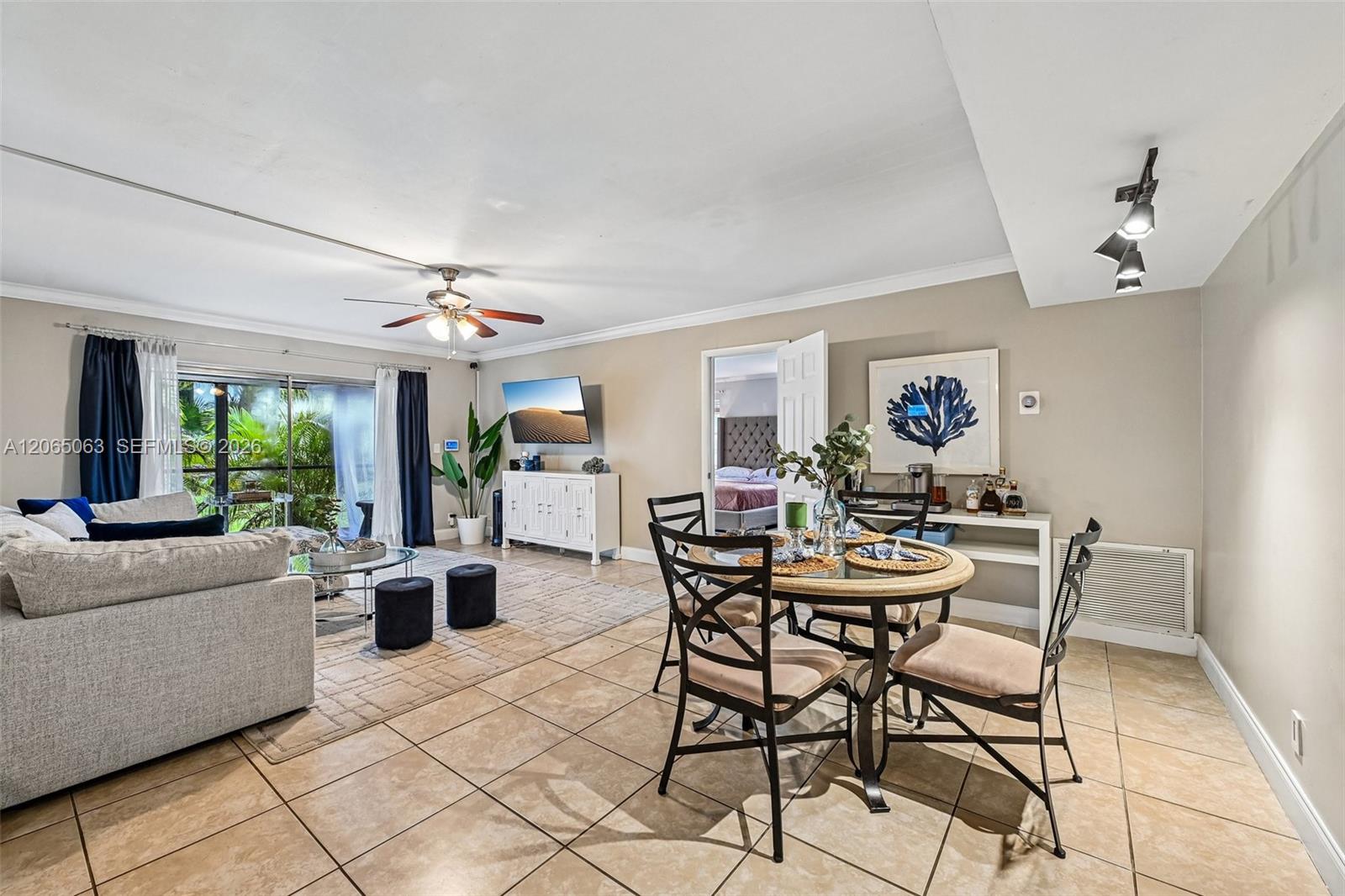 2830 Riverside Dr # 3 Unit: 103-3