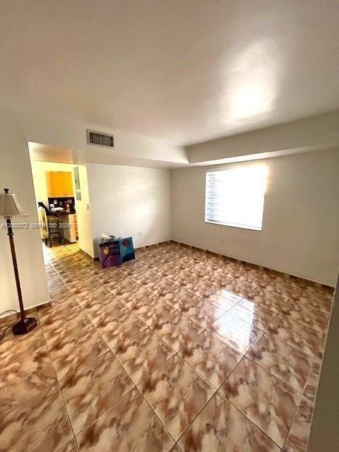 5274 W 25th Ln # 206