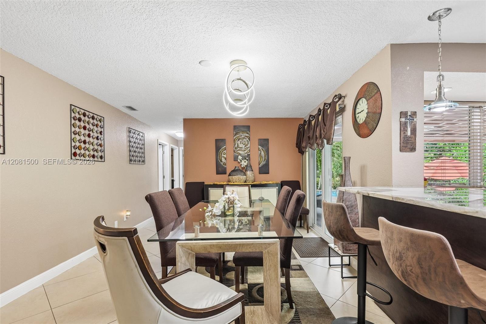 8835 NW 27th St