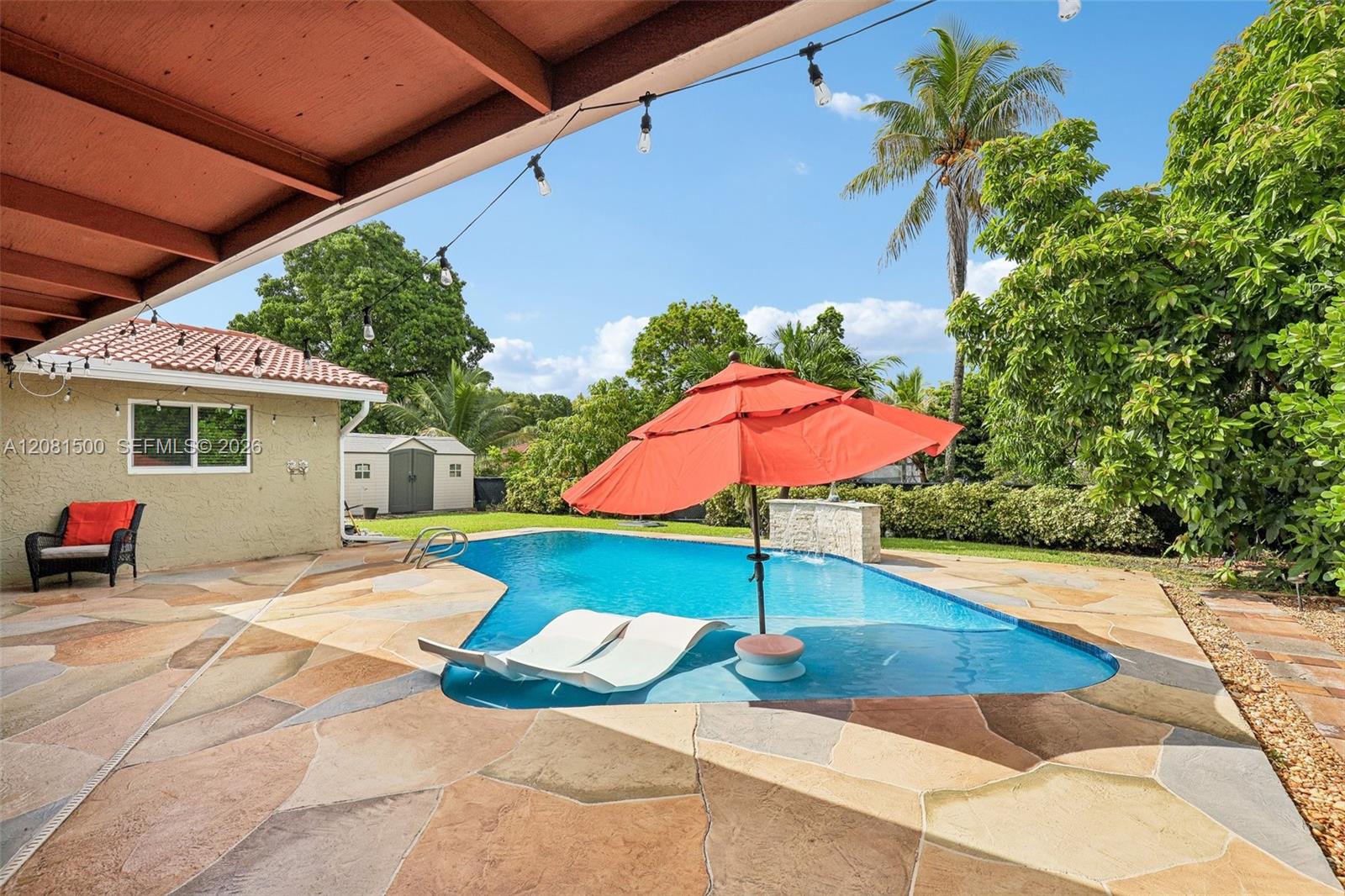 8835 NW 27th St