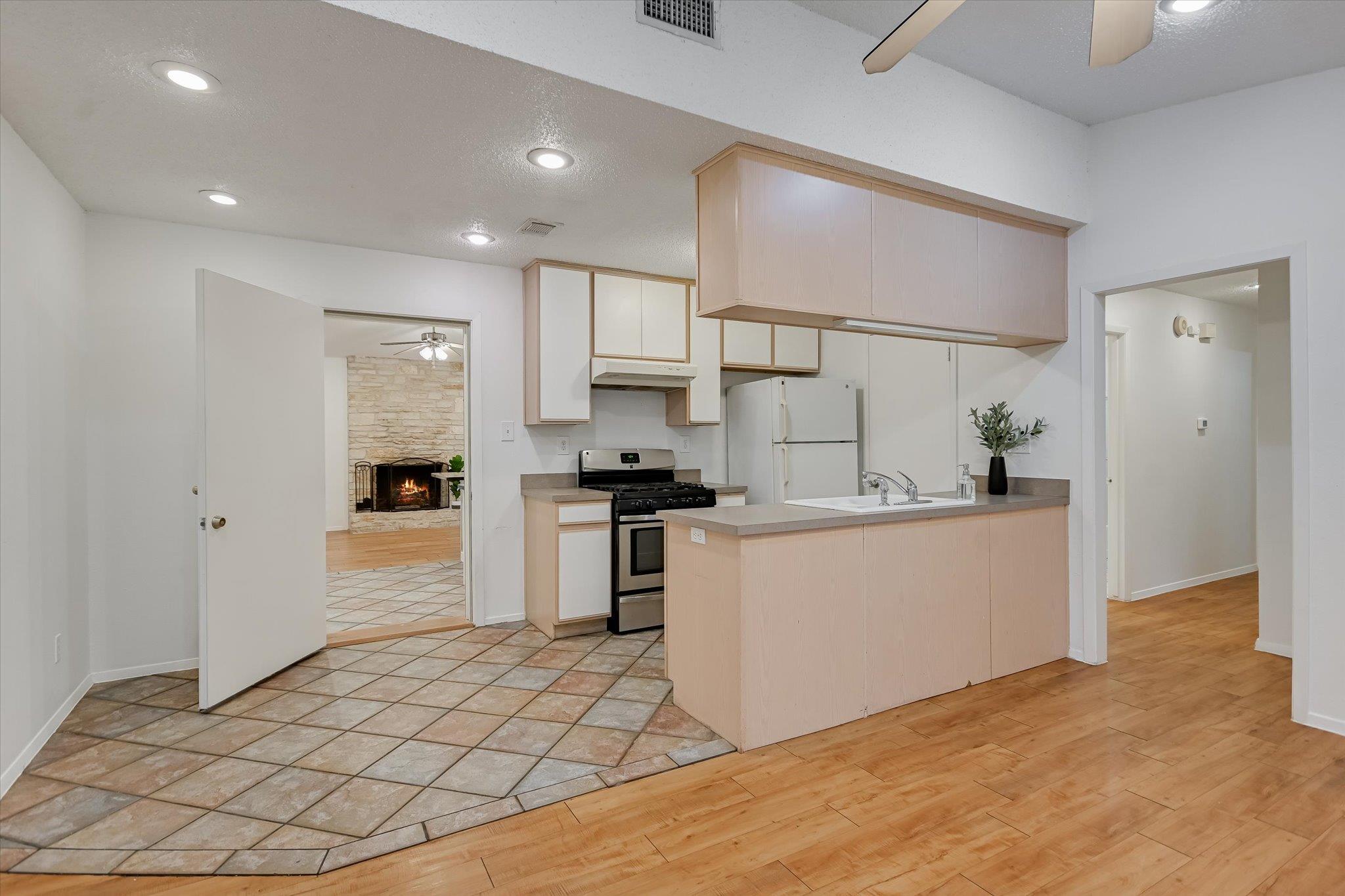 3207 Eanes Circle CIR