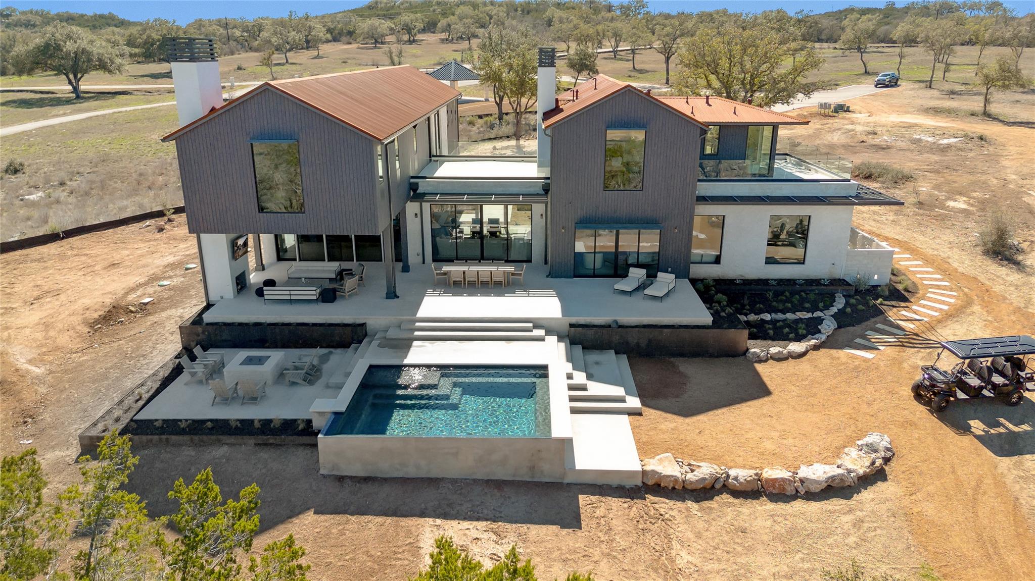 151 CREEK HOLLOW WAY