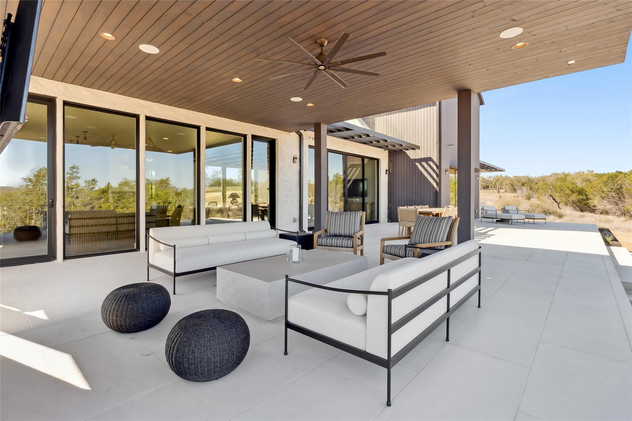 151 CREEK HOLLOW WAY