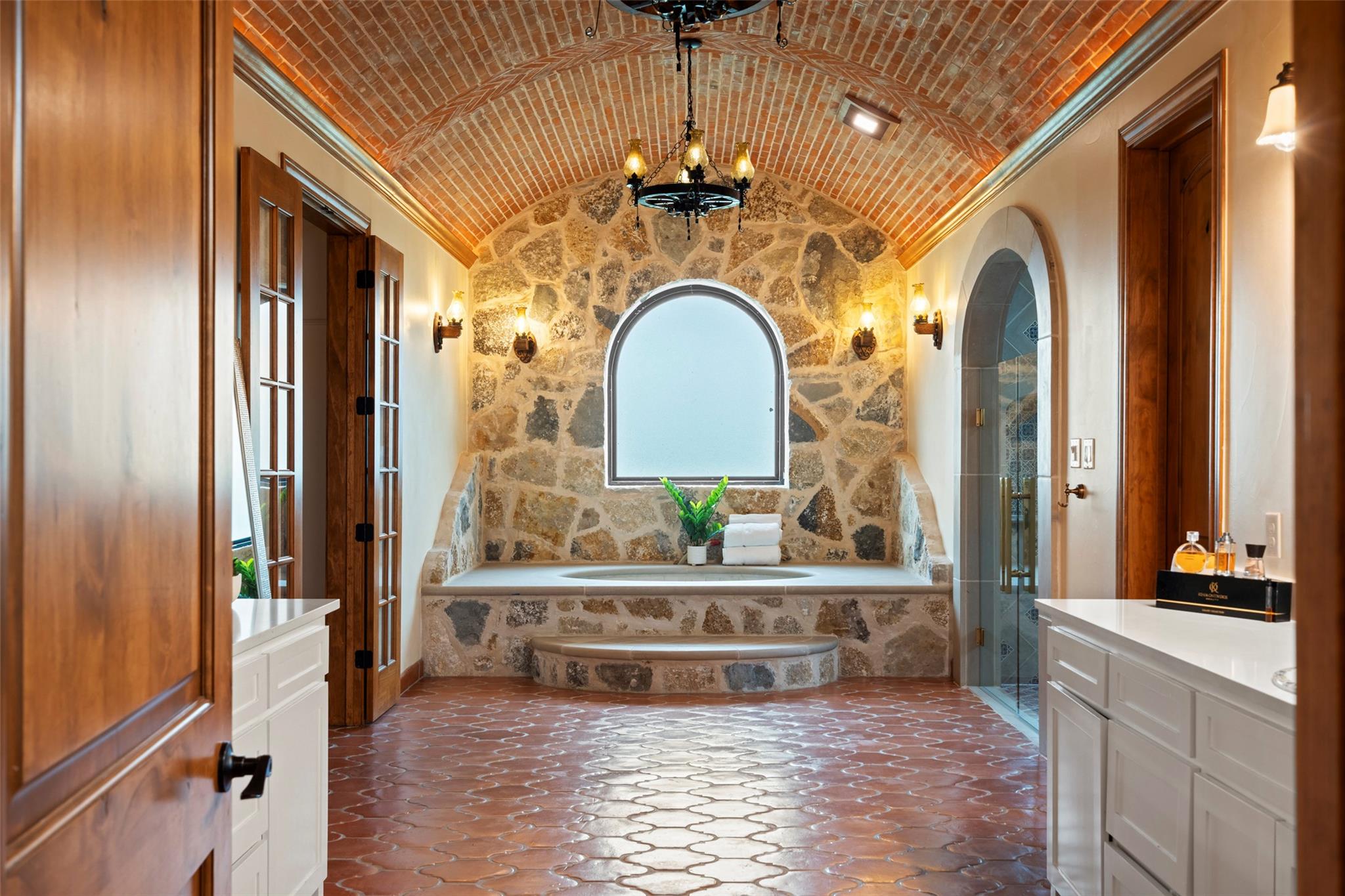 108 Country Vista Lane