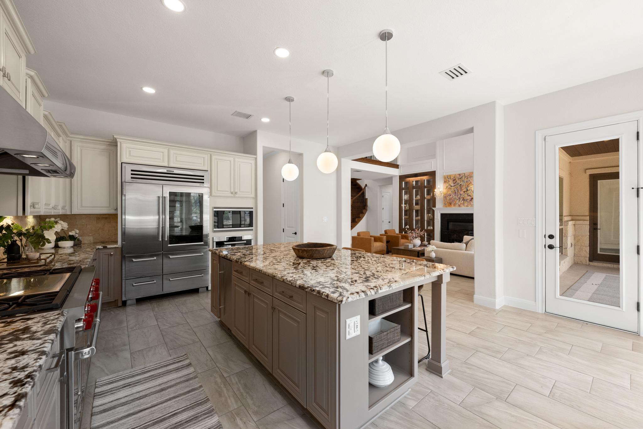 310 Bella Montagna Circle