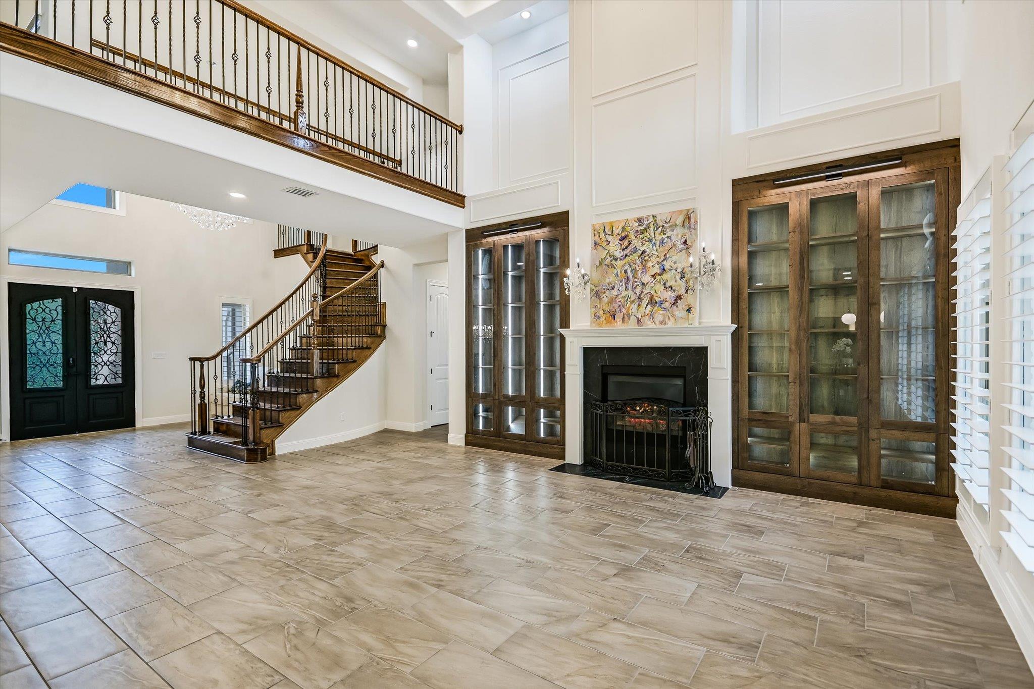 310 Bella Montagna Circle