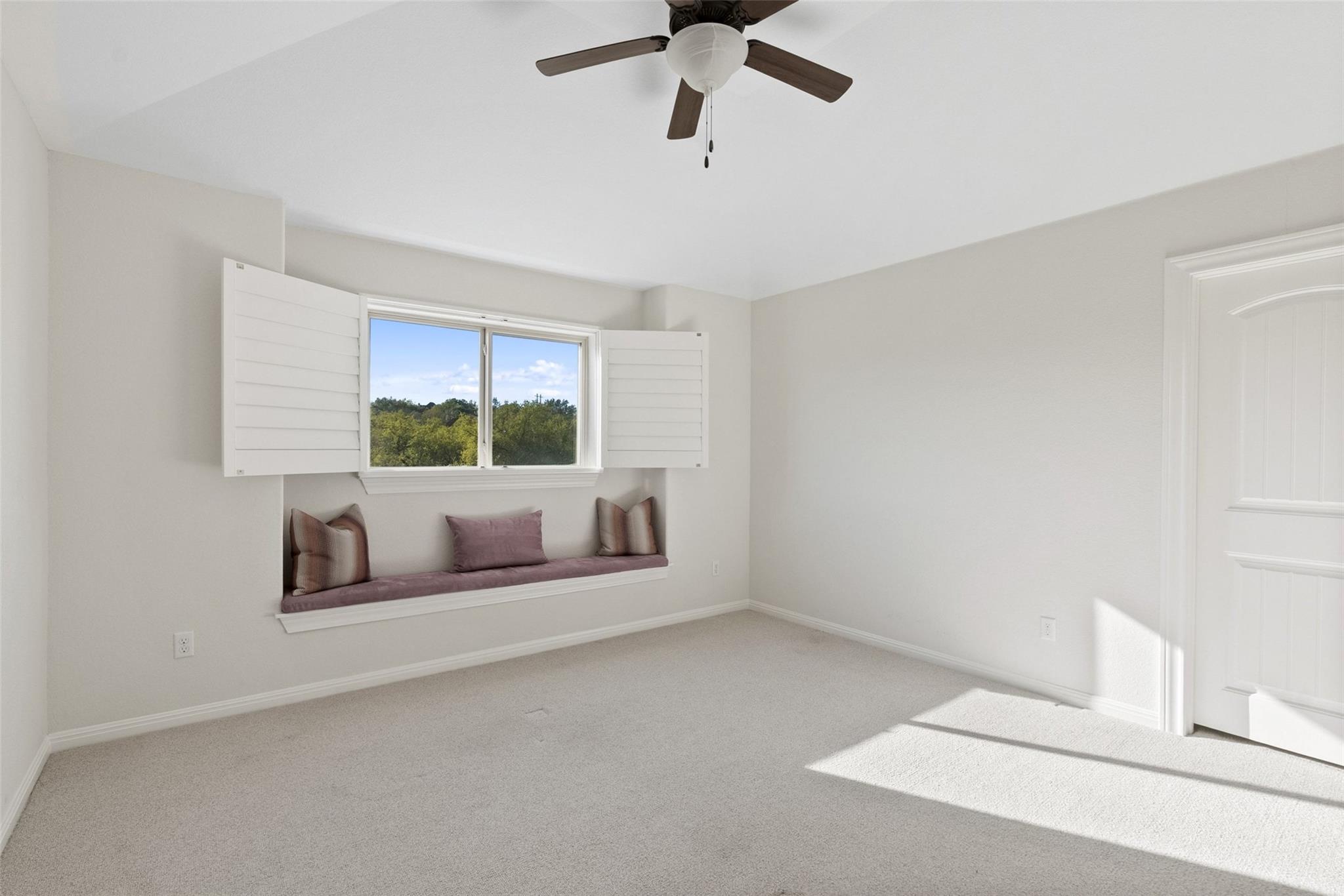 310 Bella Montagna Circle