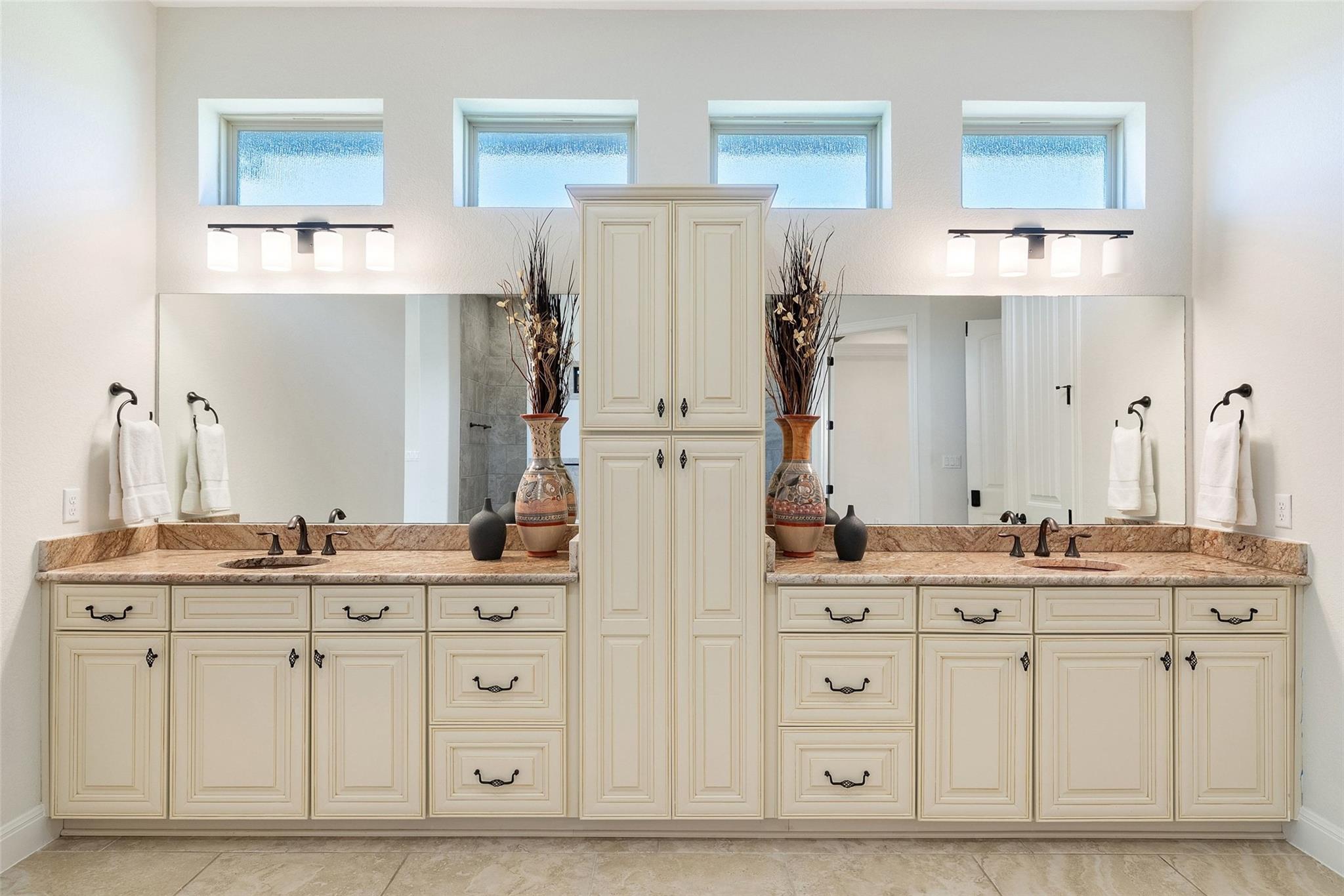 310 Bella Montagna Circle