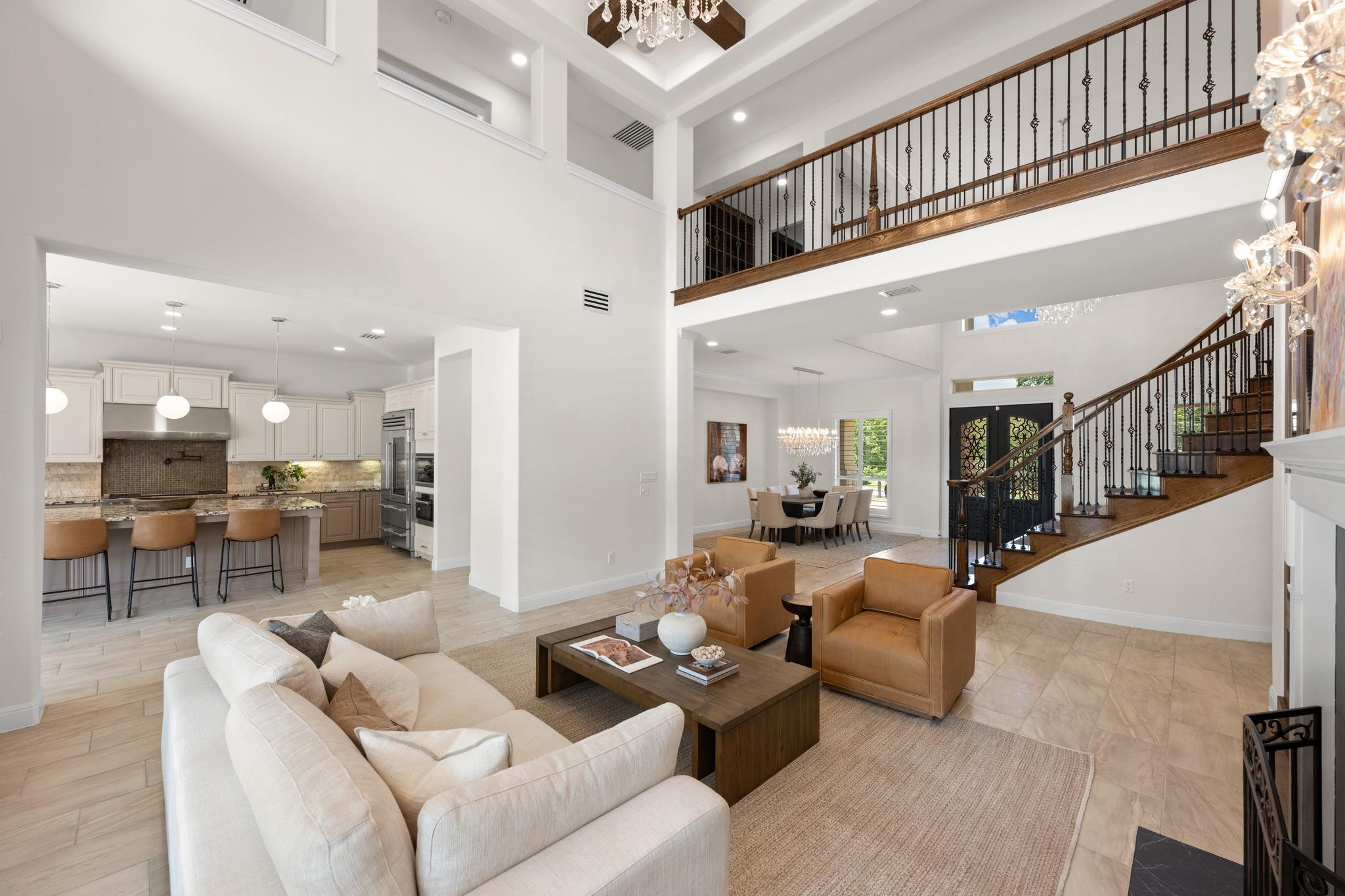 310 Bella Montagna Circle