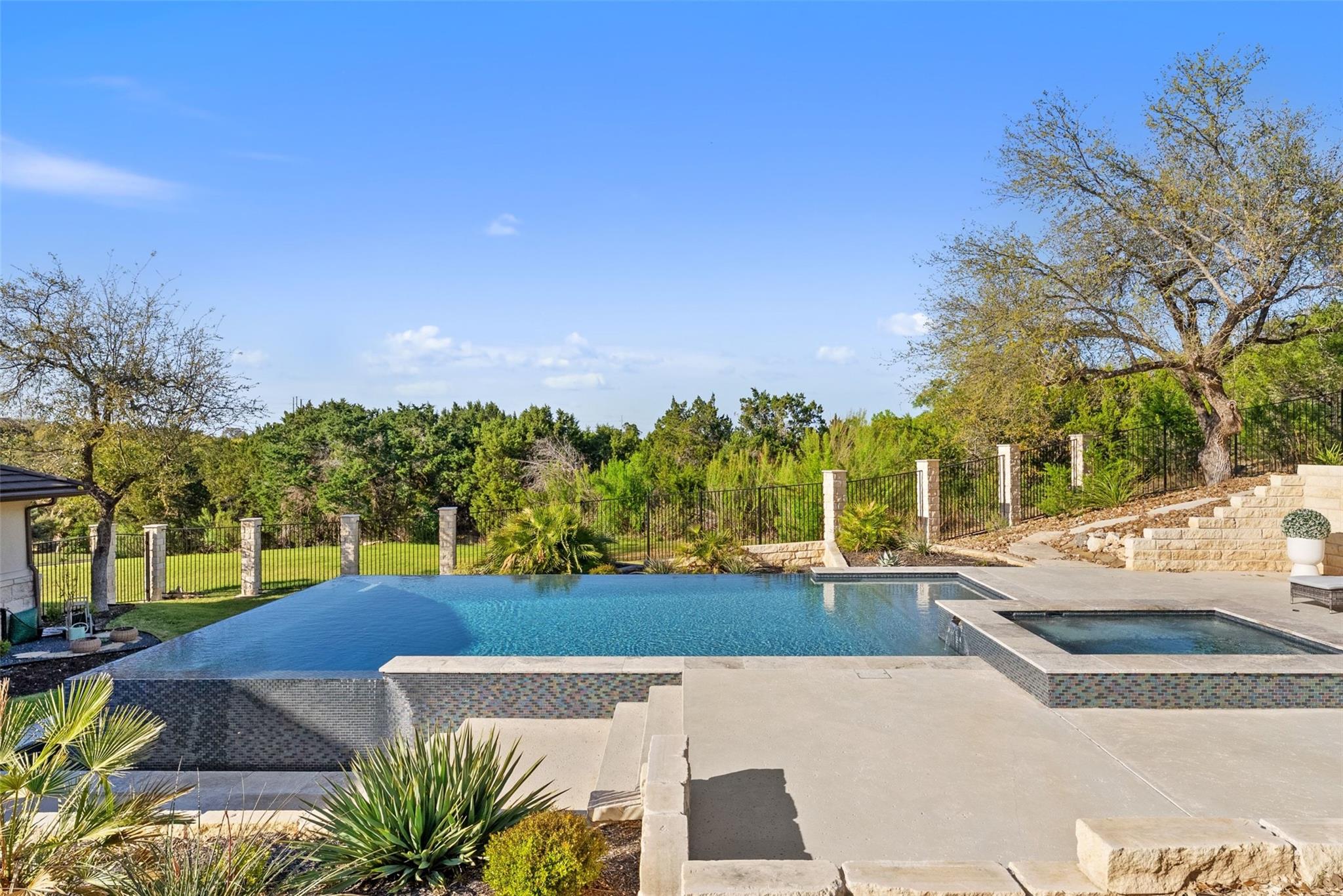 310 Bella Montagna Circle