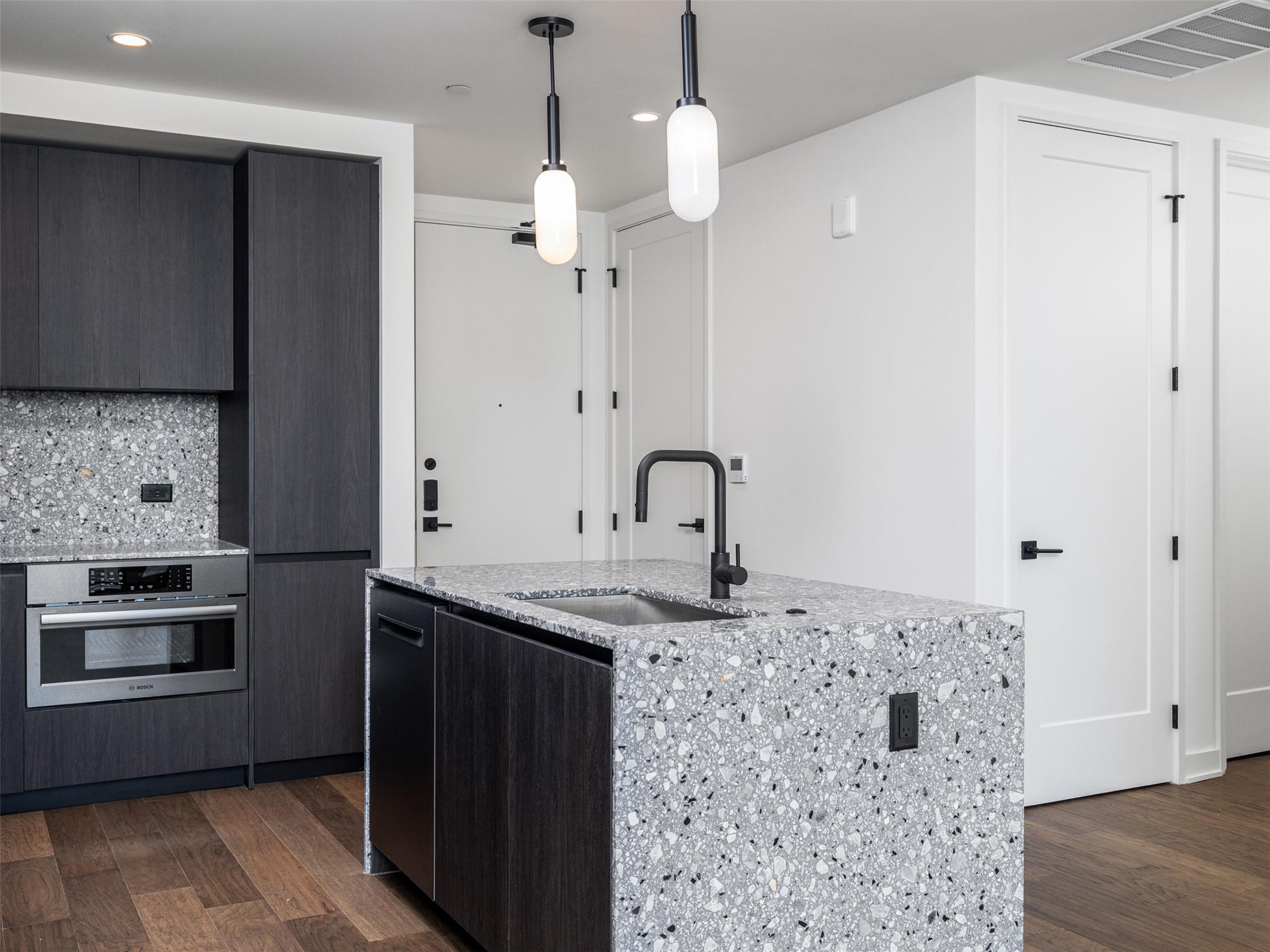 84 East Ave # 3102