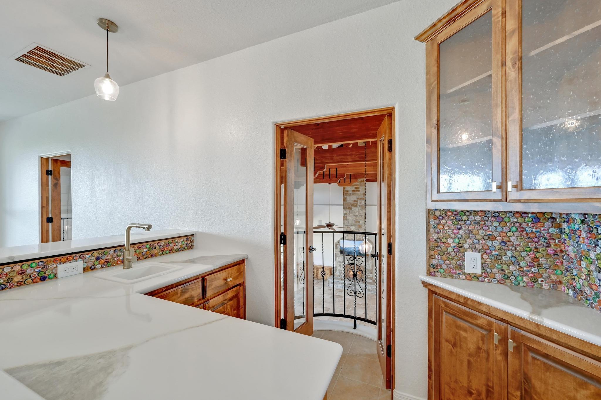 138 Serene ST