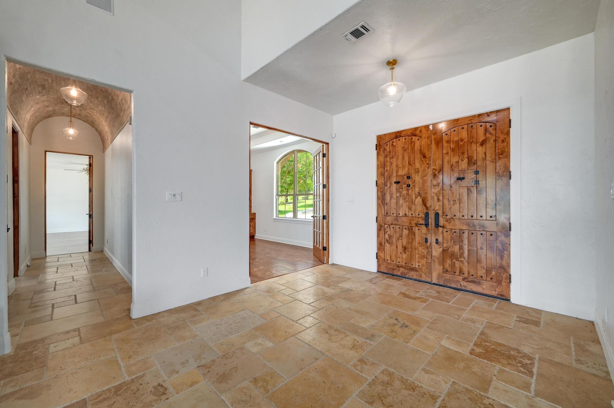 138 Serene ST