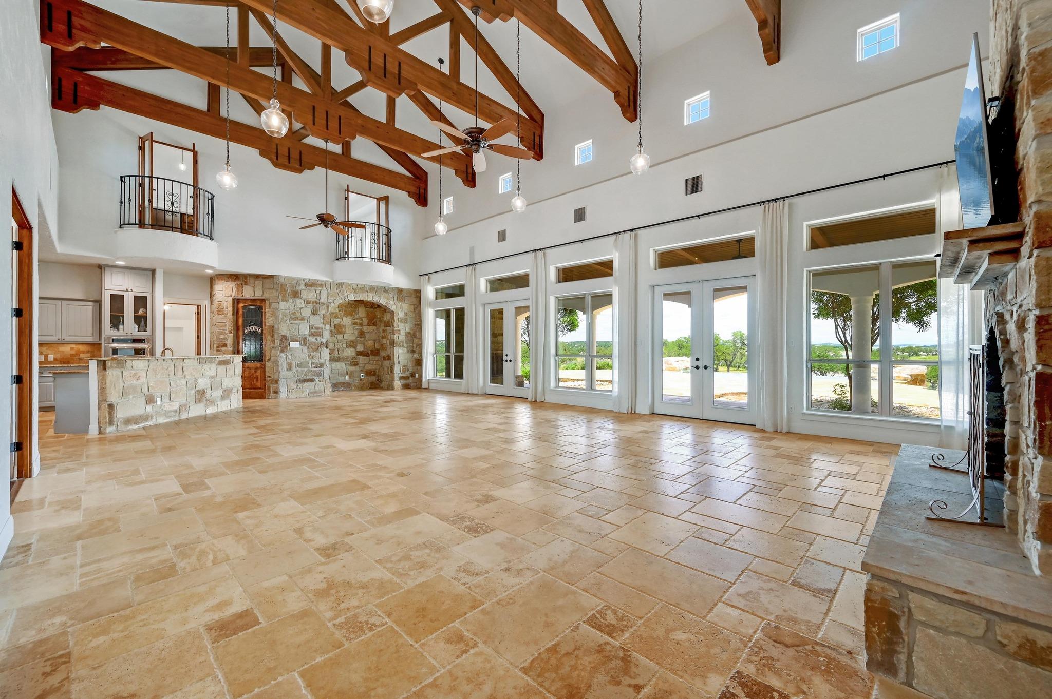 138 Serene ST