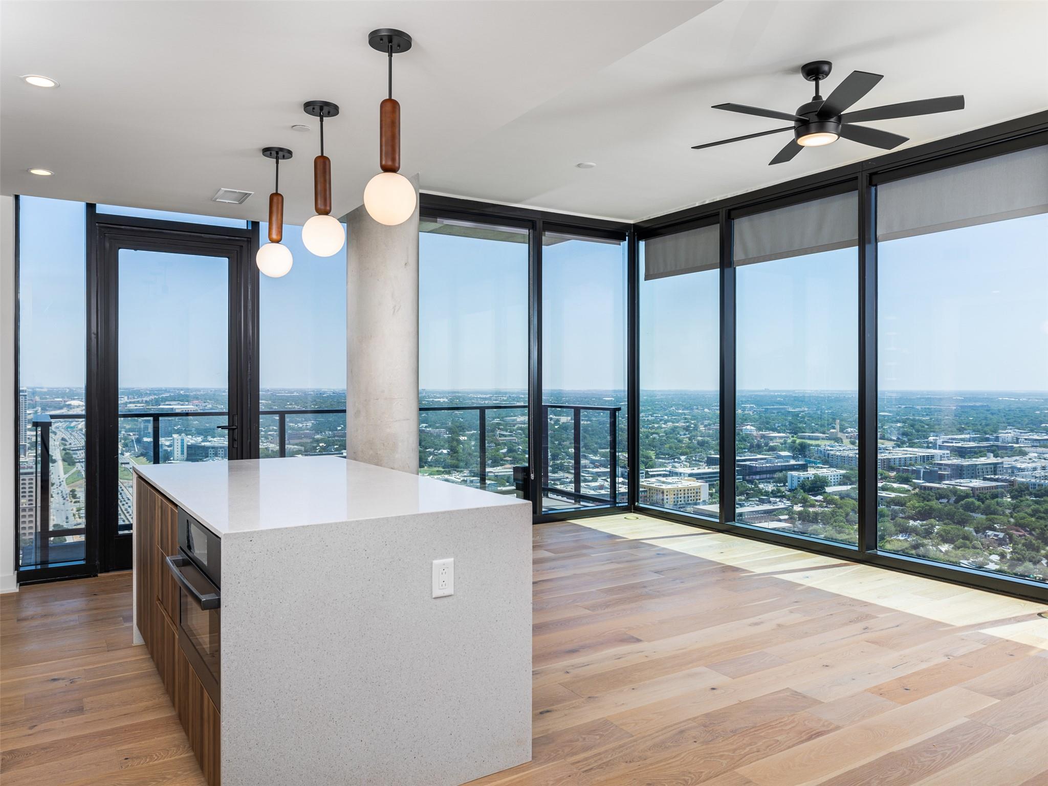 84 East Ave # 3704