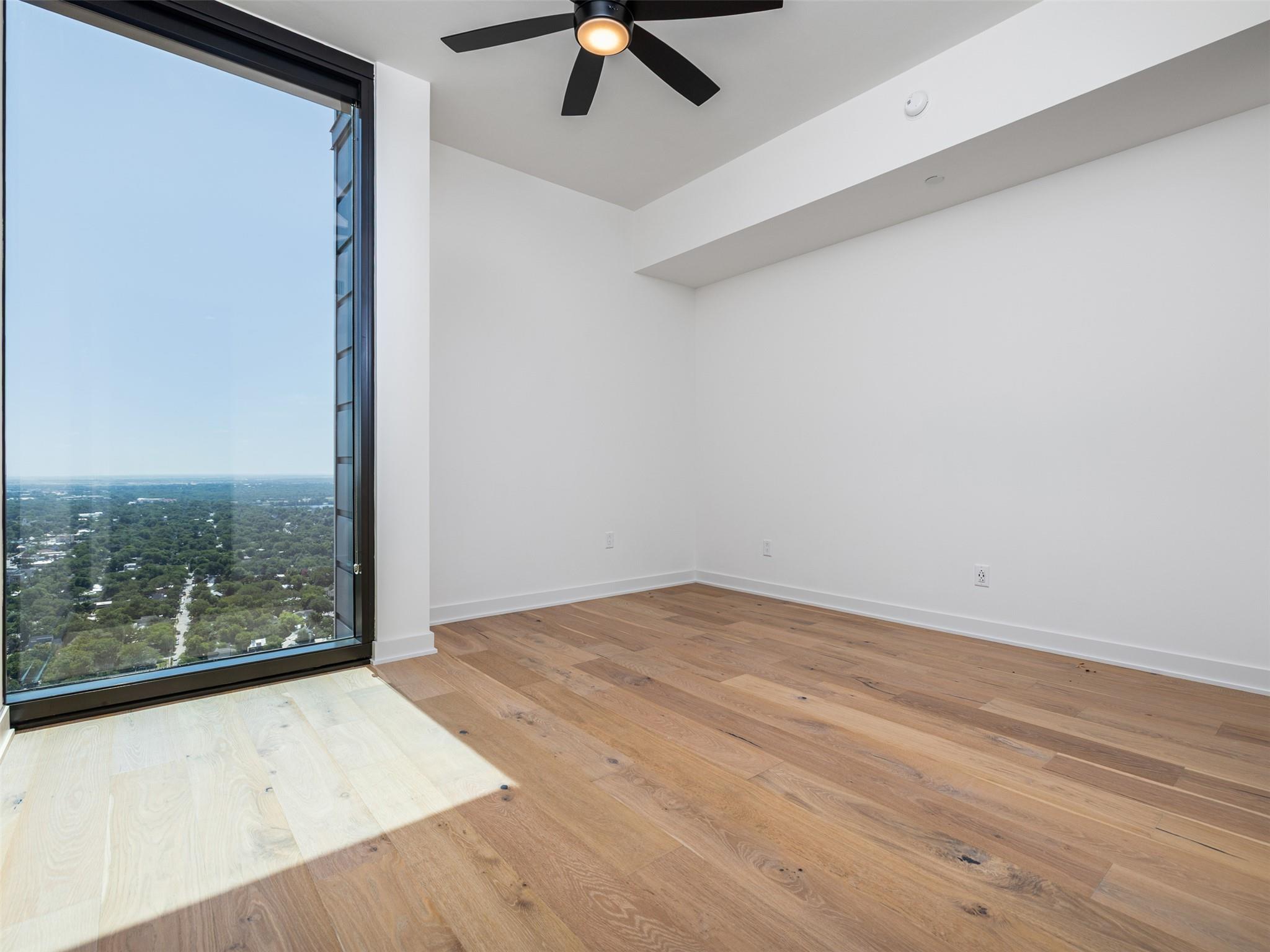 84 East Ave # 3704