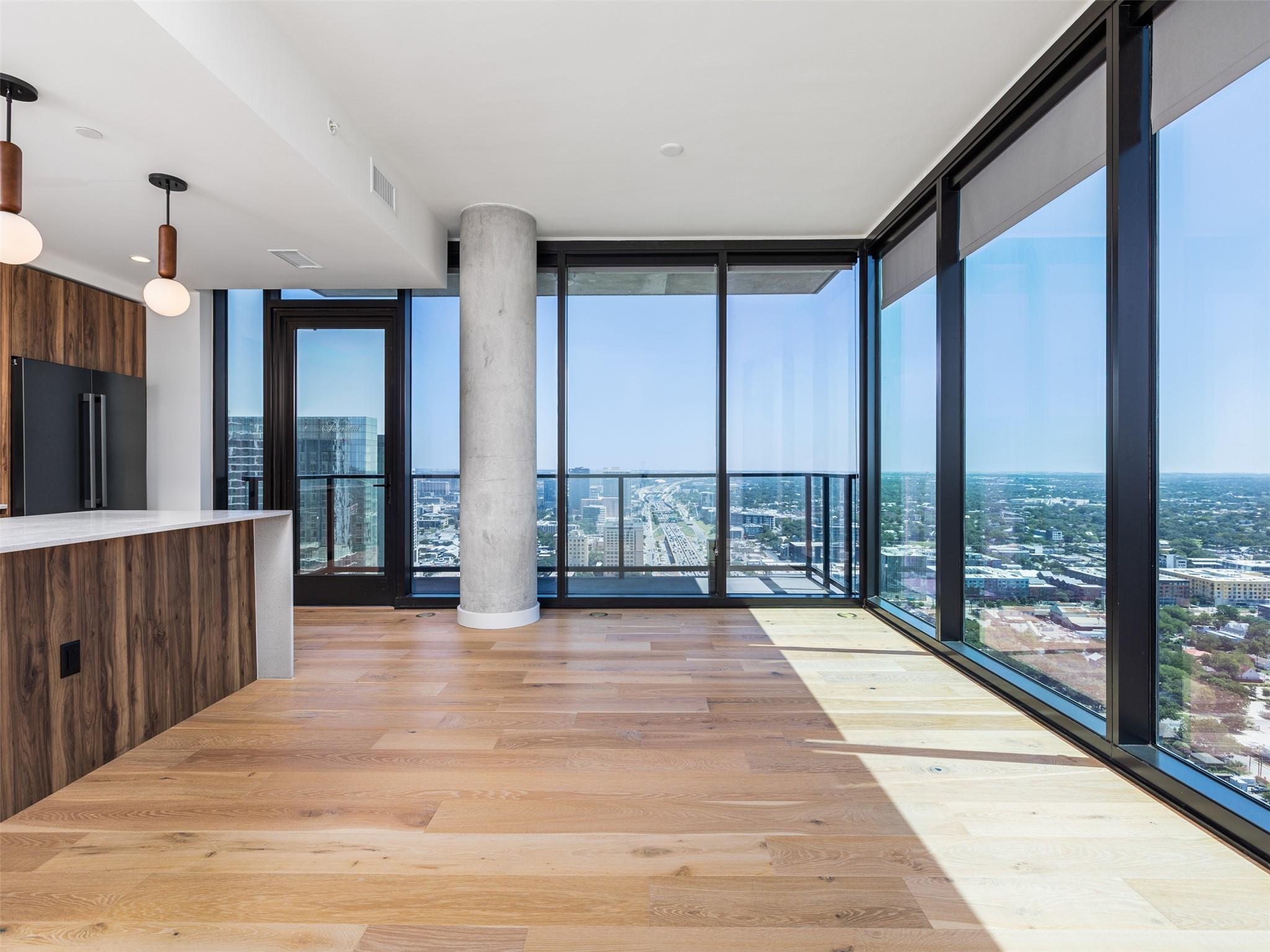 84 East Ave # 3704