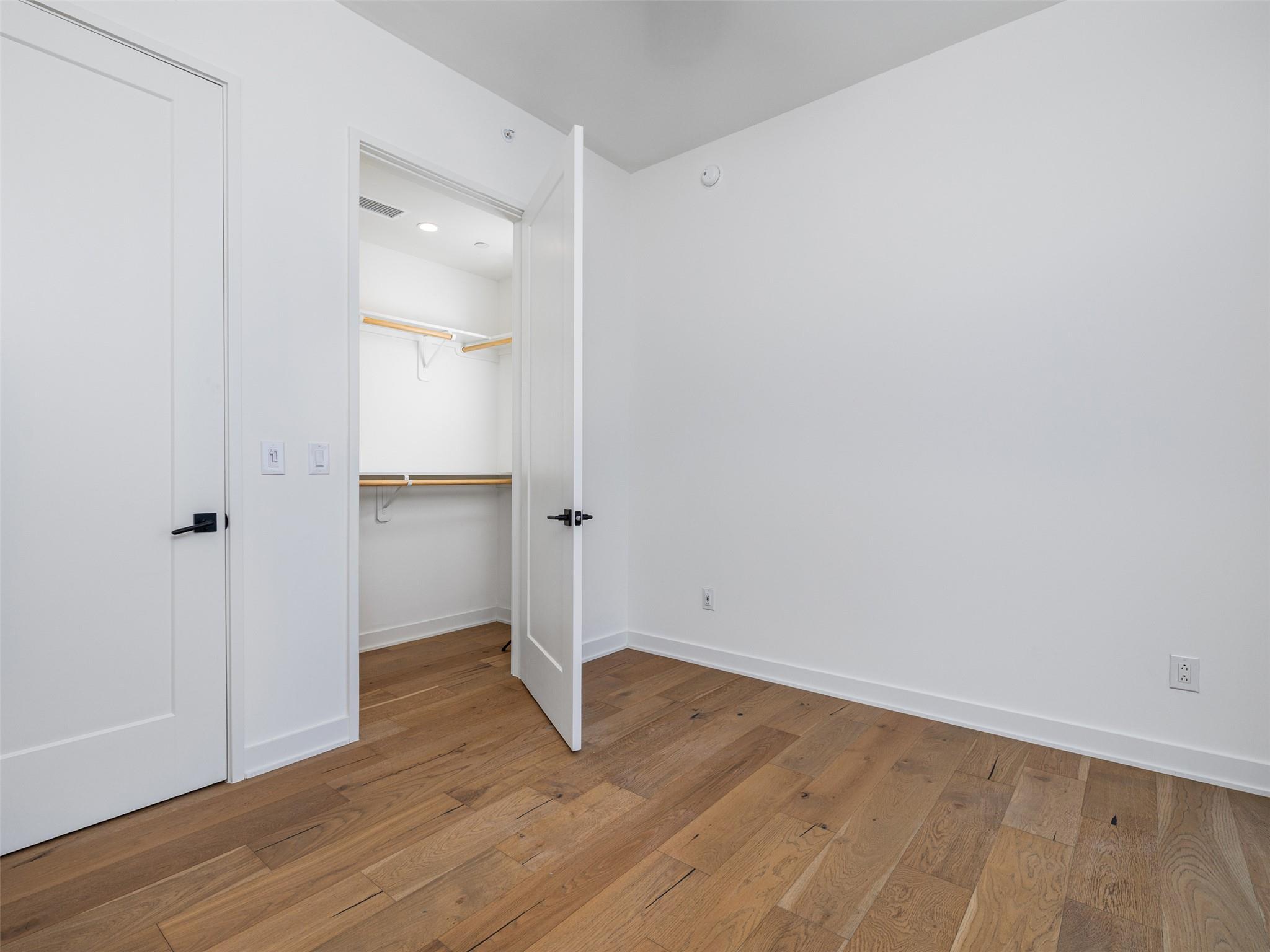 84 East Ave # 1609