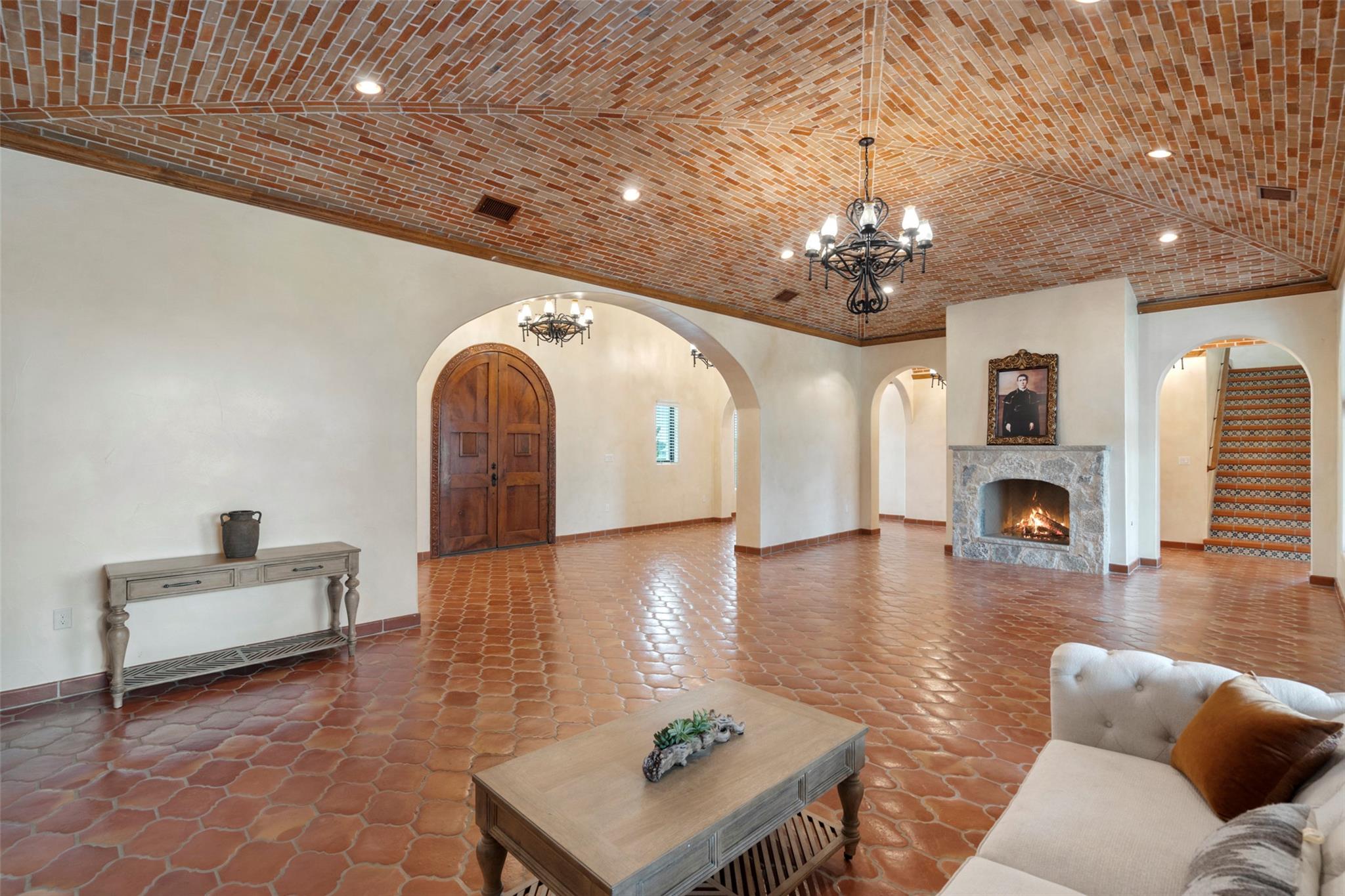 108 Country Vista LN