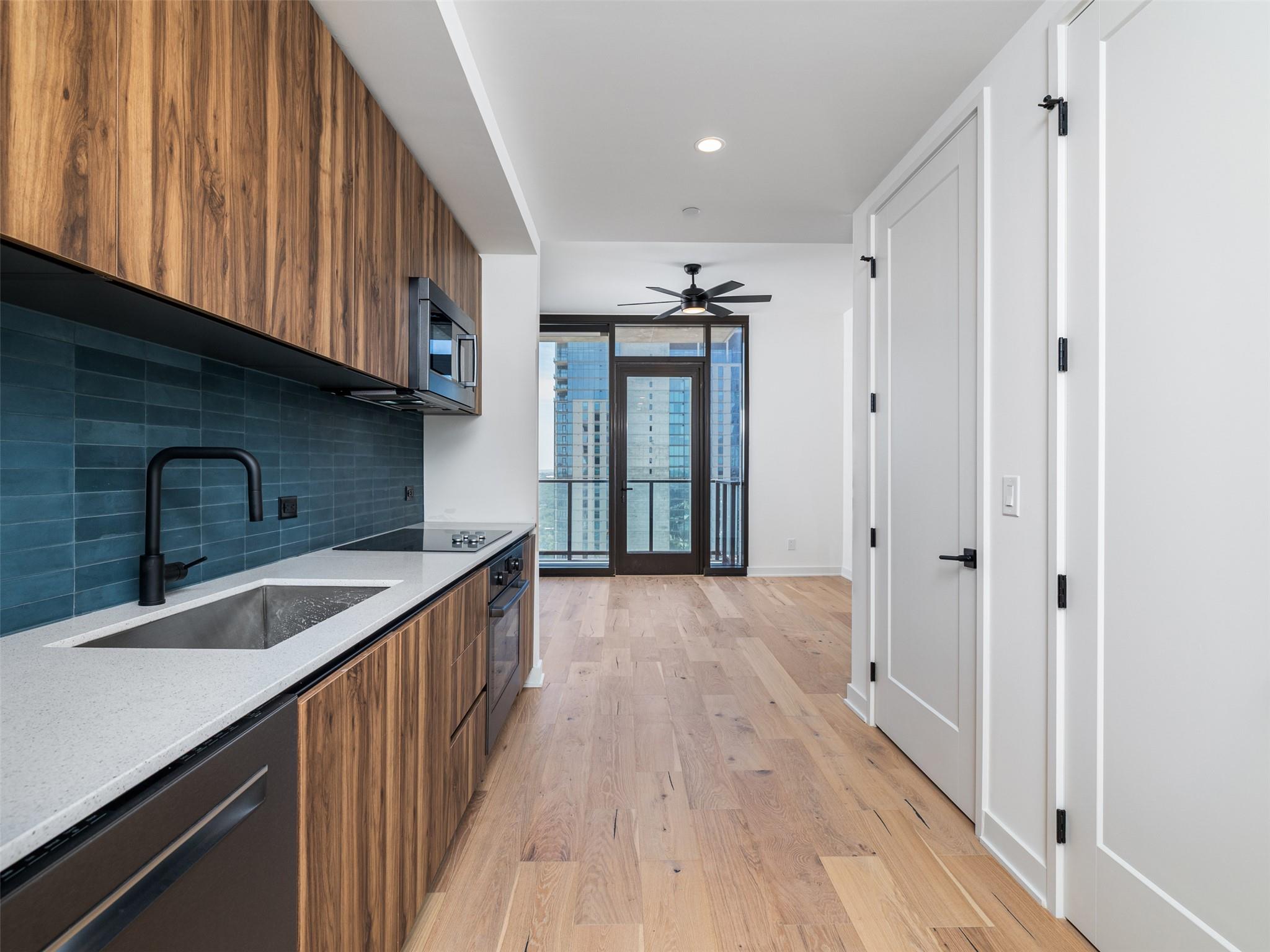 84 East Ave # 3308